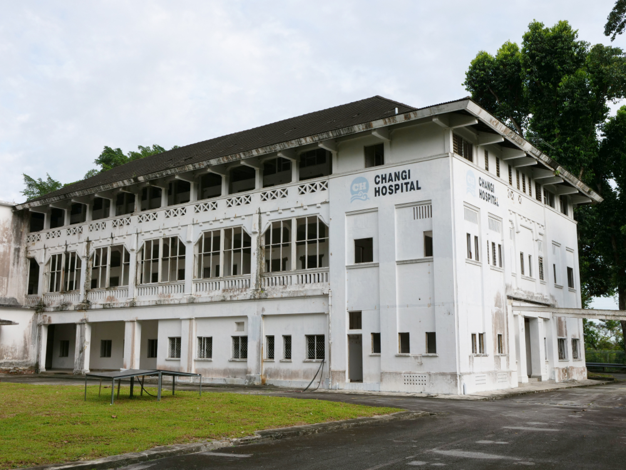 Rediscovering Singapore