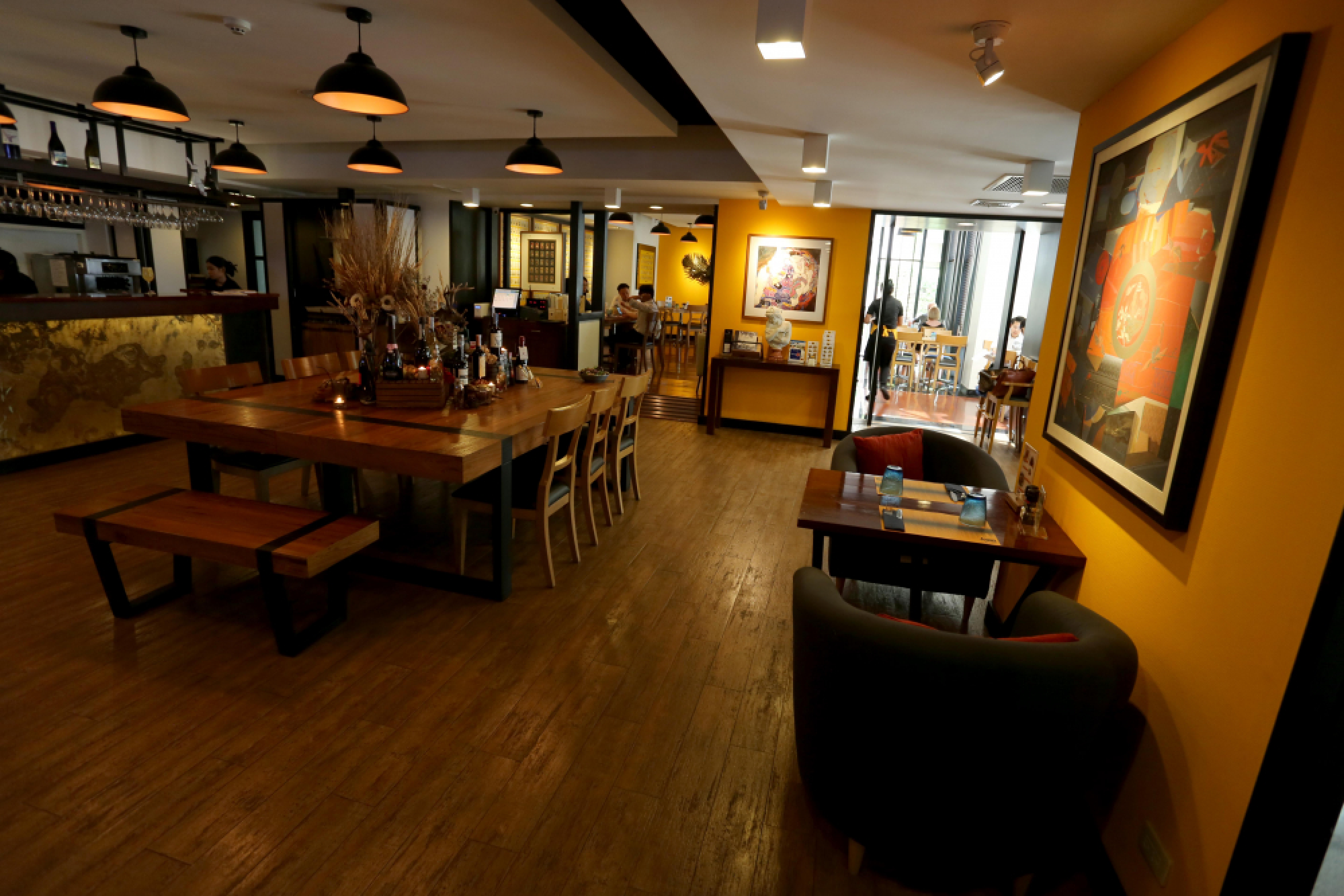 Plates to please the palate