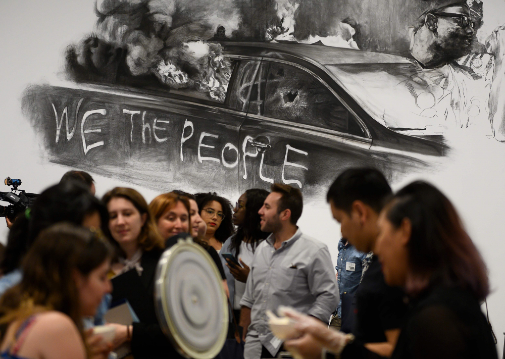 Thai artist dishes out communal curry at US museum