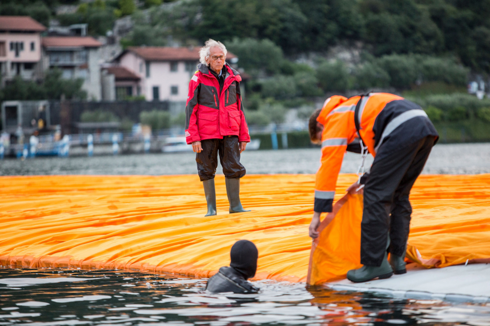 Christo all afloat