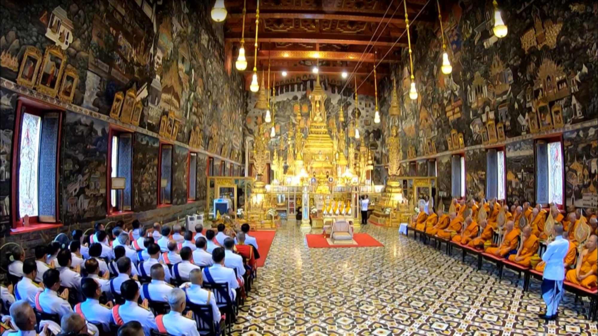 King proclaims  himself the Royal Patron of Buddhism