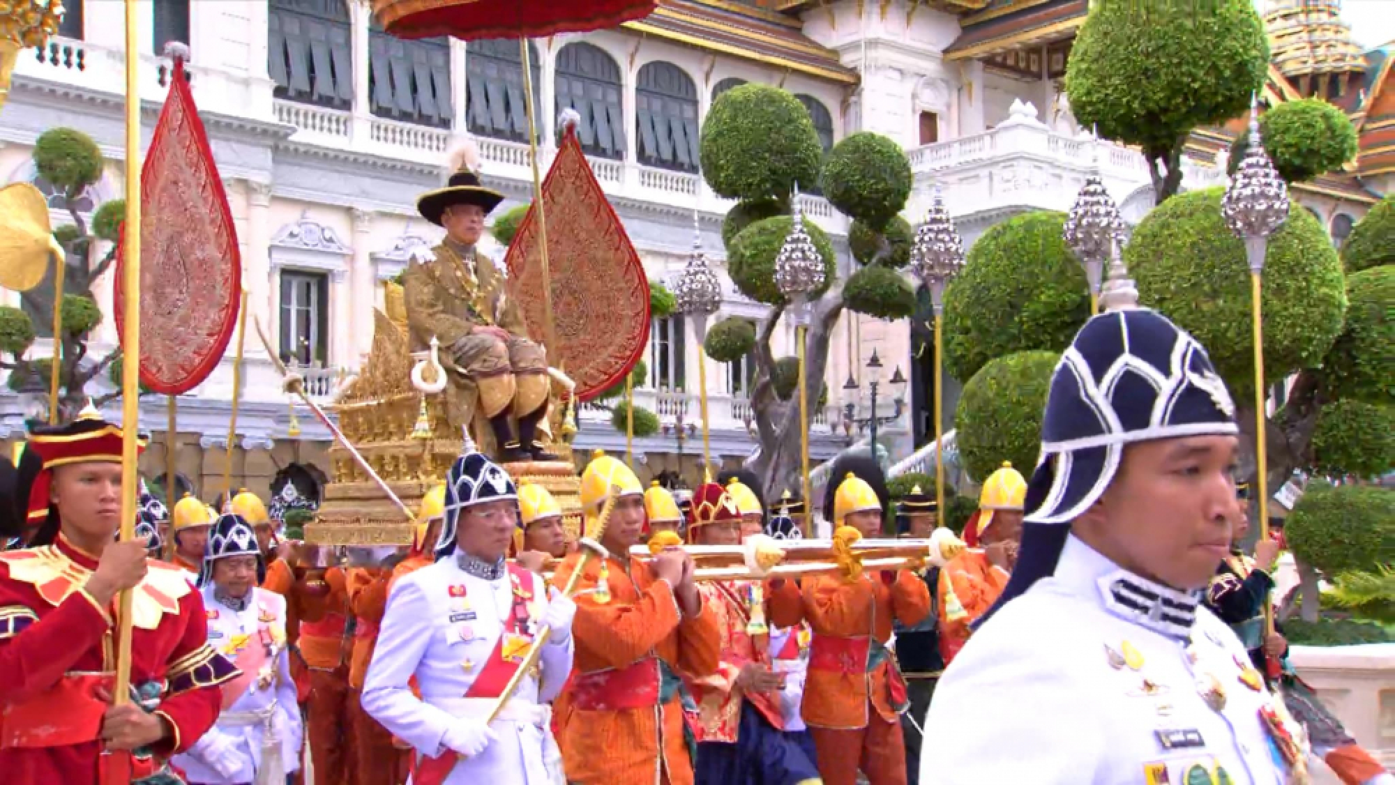 King proclaims  himself the Royal Patron of Buddhism