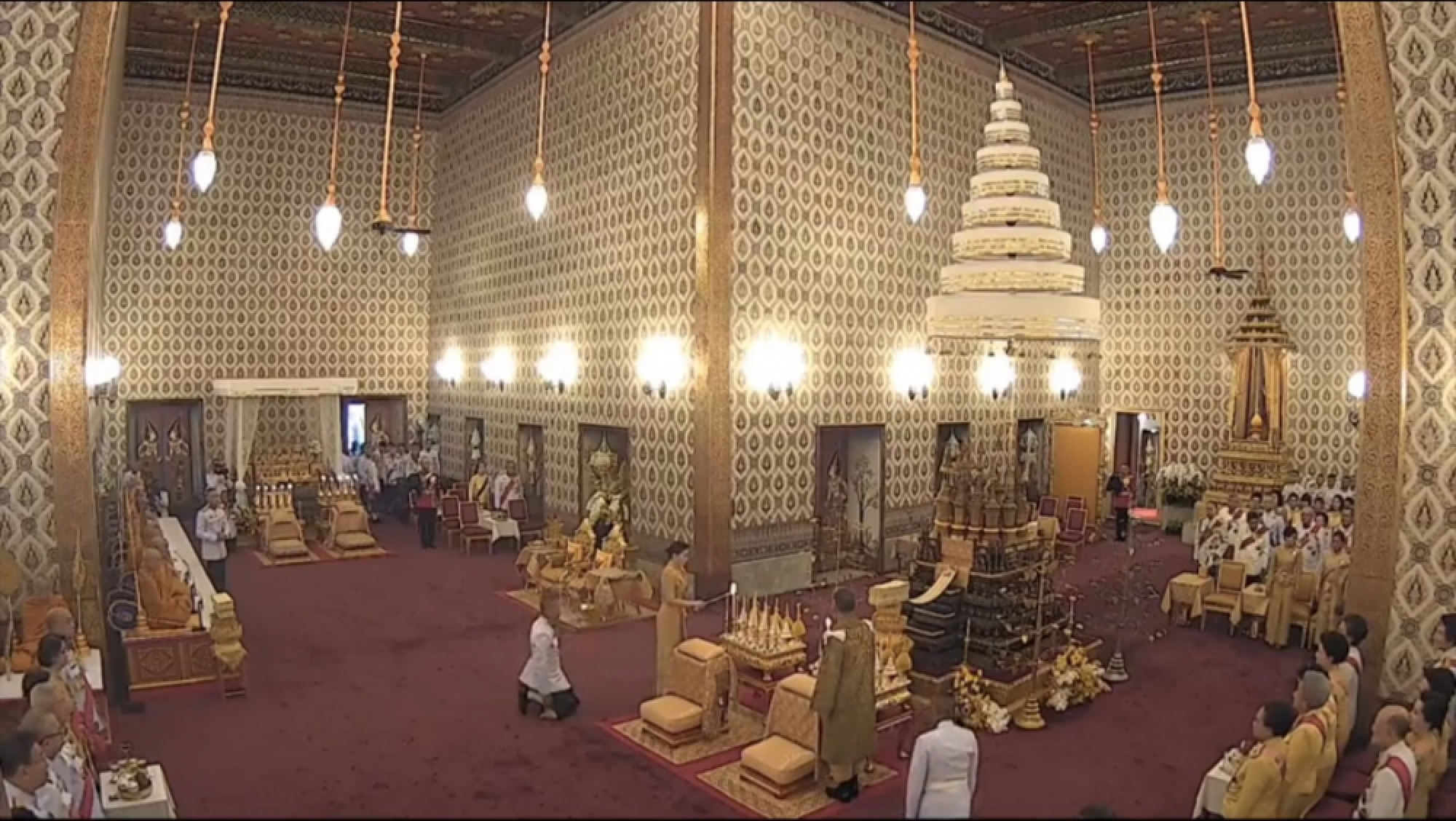 Monarch urges people to uphold country’s stability