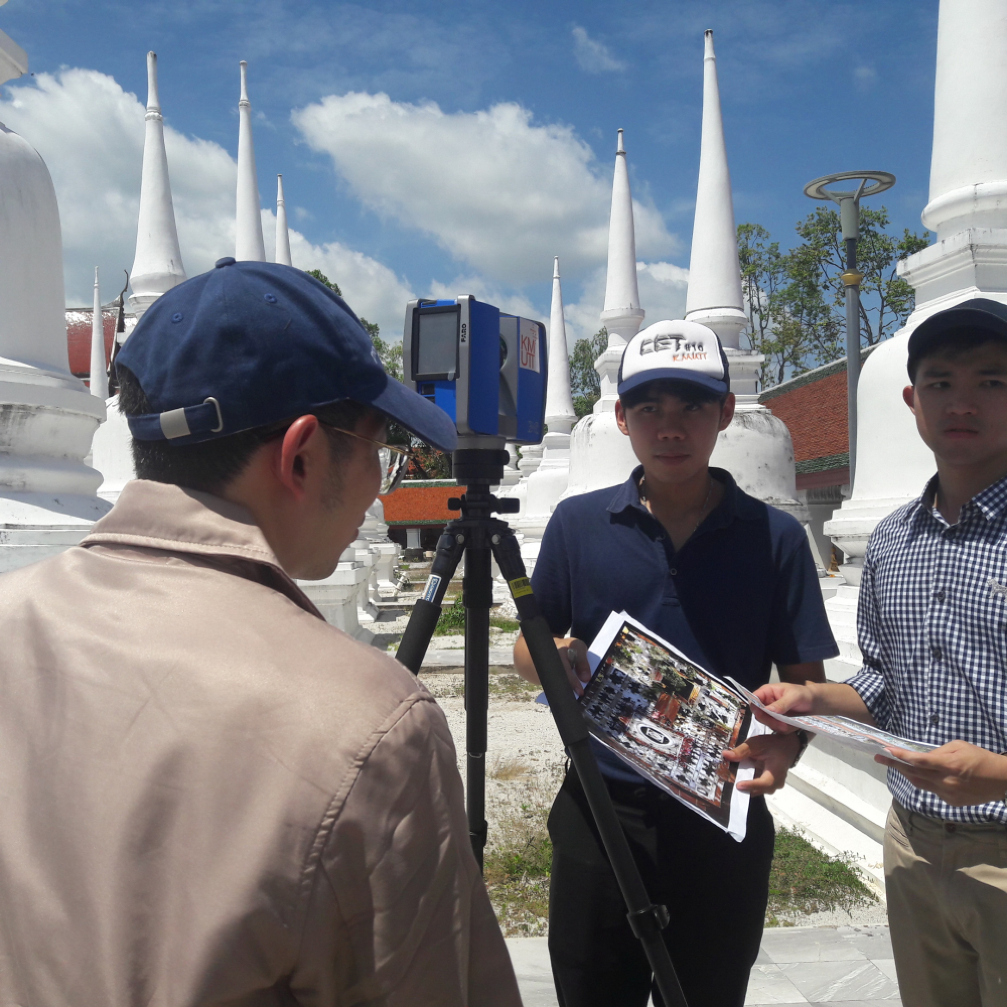 Wat Phra Mahathat Woramahawihan:  Pretender to the World Heritage crown
