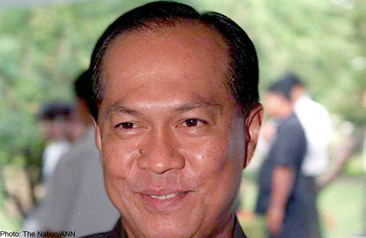 Interior Minister Gen Anupong Paochinda  