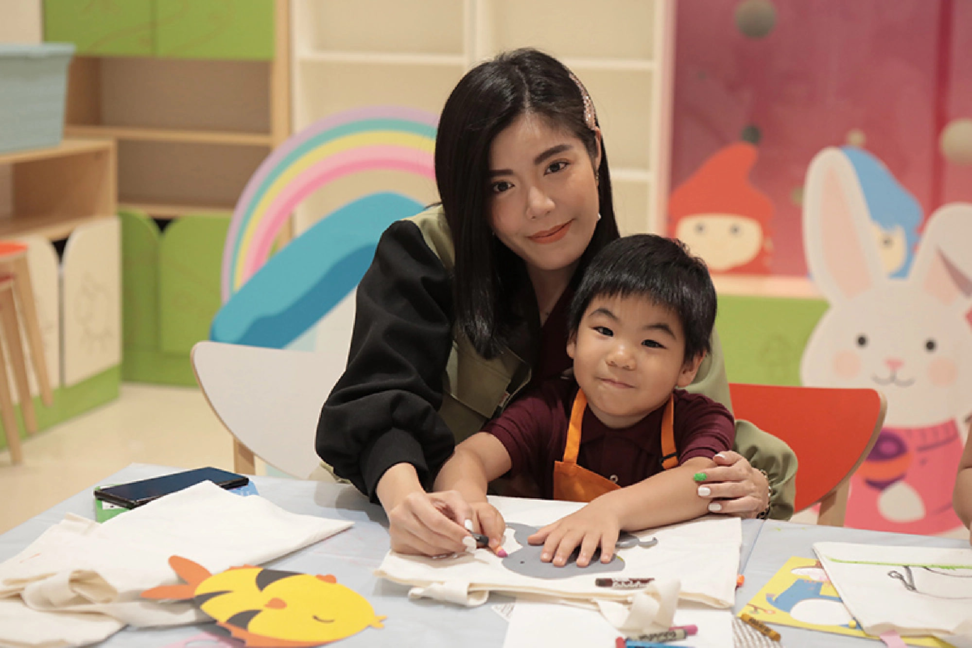 Mum’s Day fun, parenting tips at Playmondo