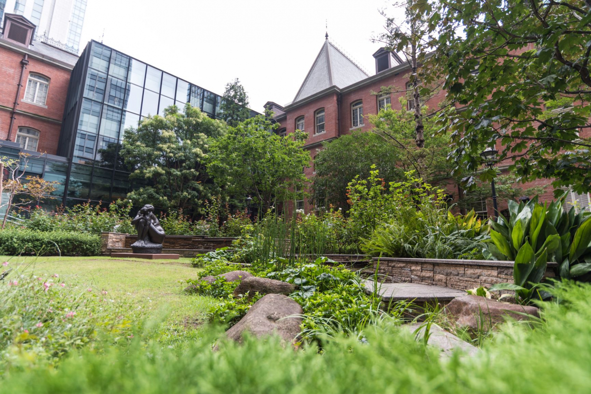 The Ichigokan - the first building of Marunouchi area.