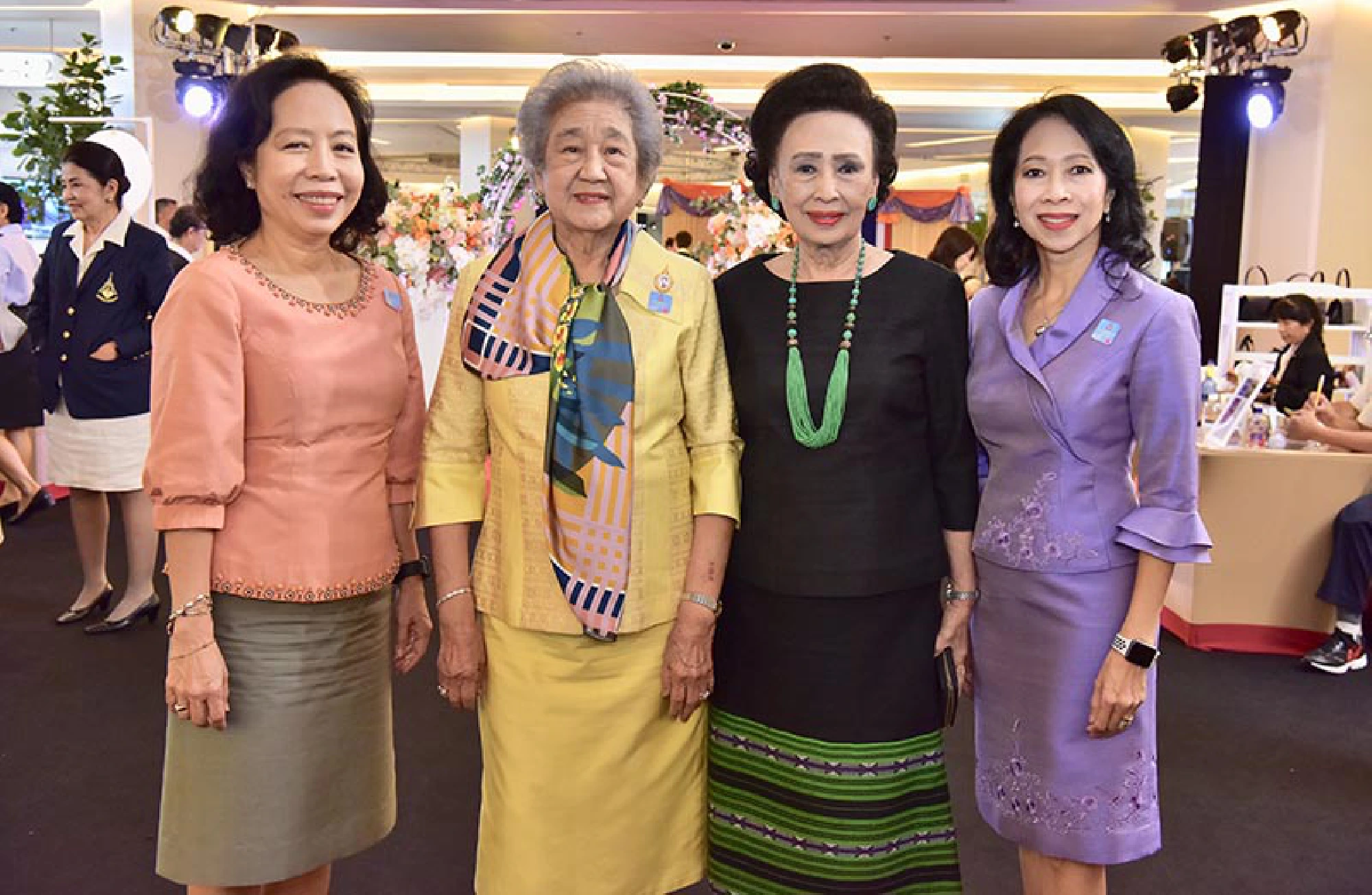 Sai Jai Thai Week opens with over 2,000 elaborate, colourful hand-crafted items on sale