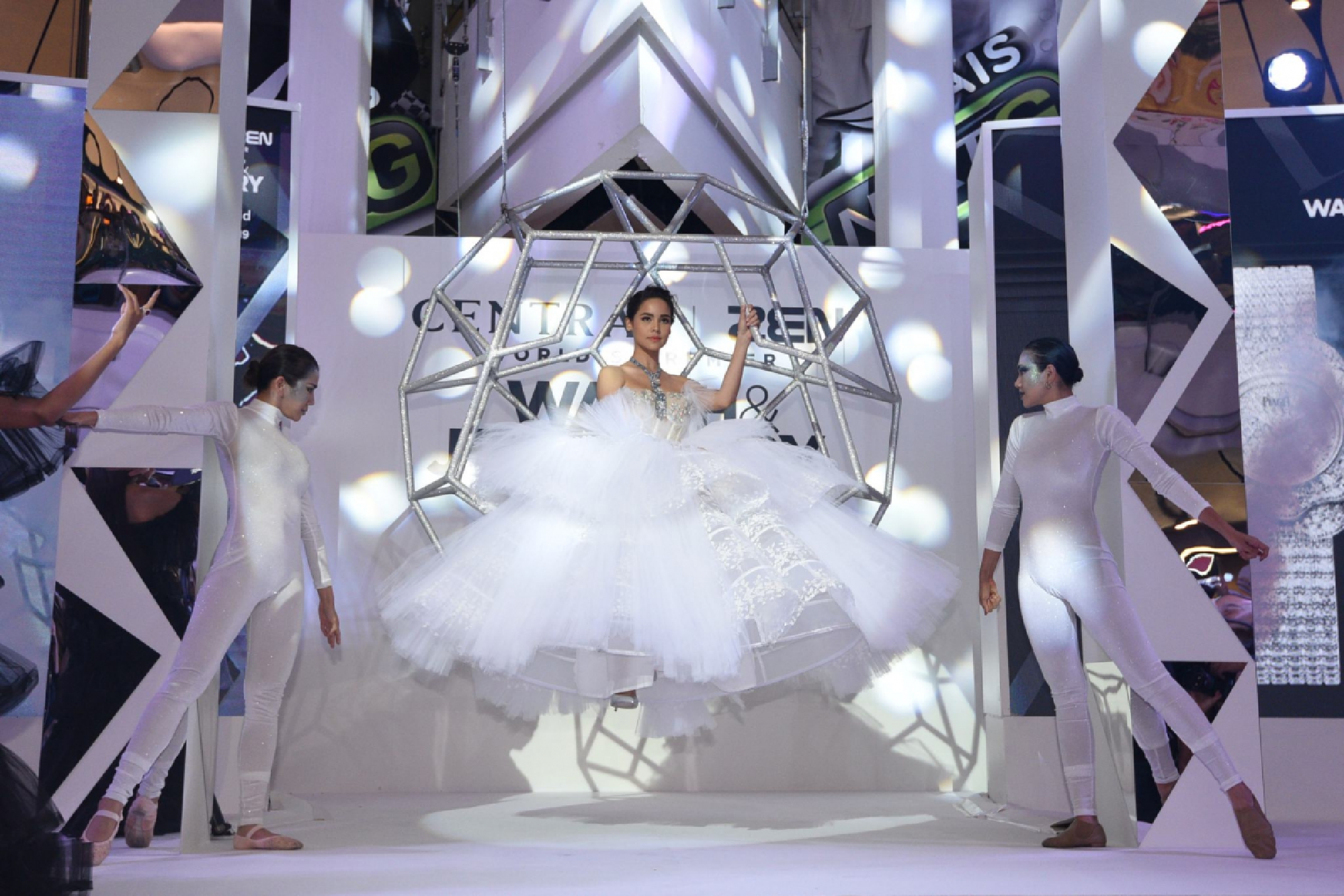 Bangkok all aglitter as watch and jewellery extravaganza returns to CentralWorld