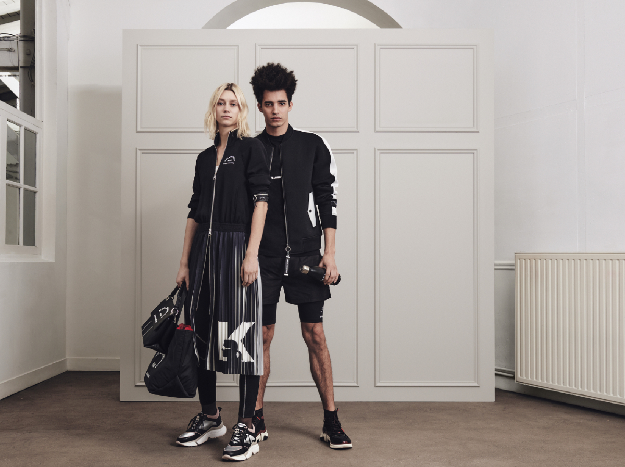  Olivia Palermo takes Lagerfeld forward with contemporary fall collection