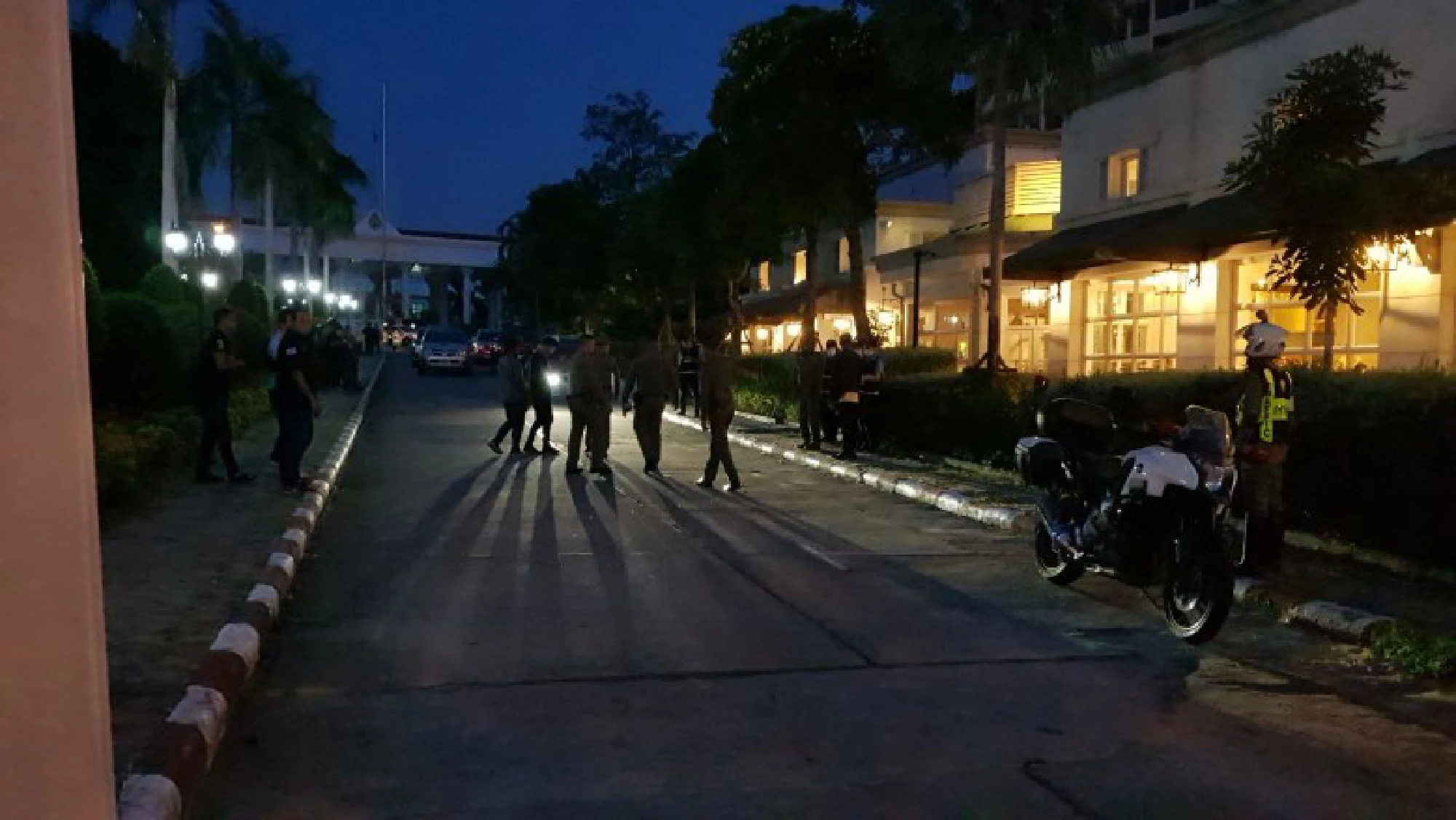 American, Thai drug suspects flee Pattaya court, stab guard