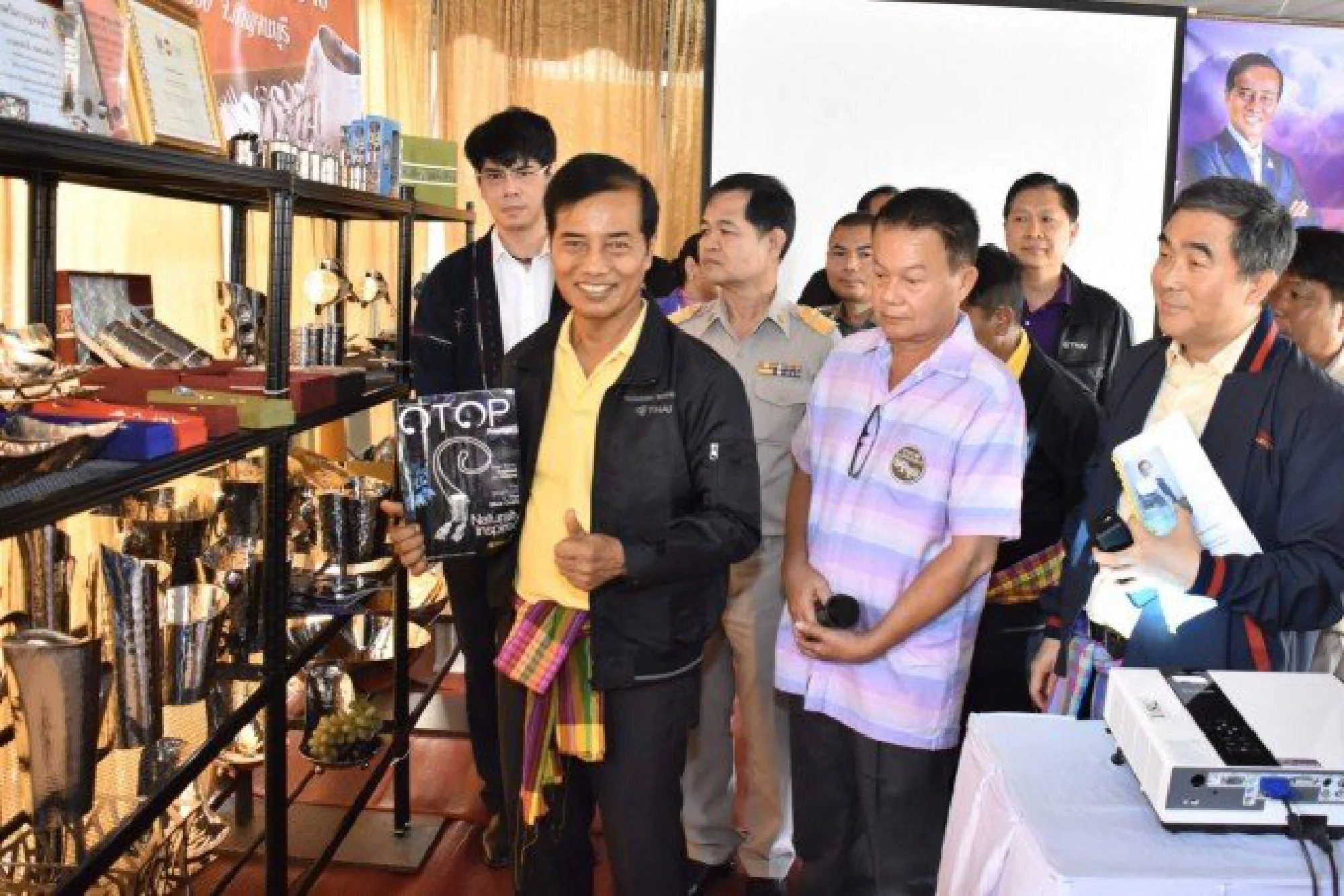 THAI brings OTOP products to its in-flight sales list