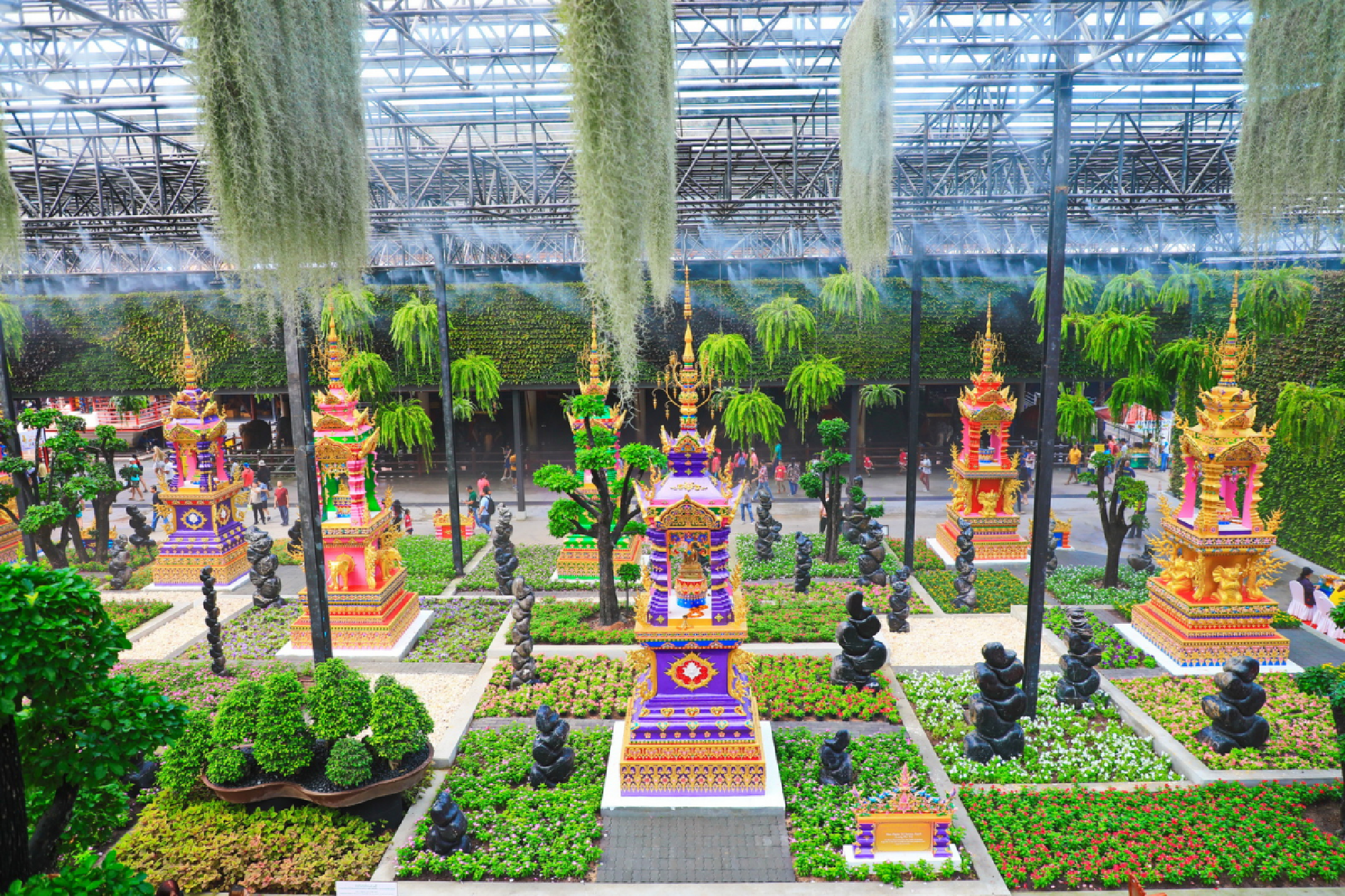 Nong Nooch Tropical Garden offers free admission, but only to some
