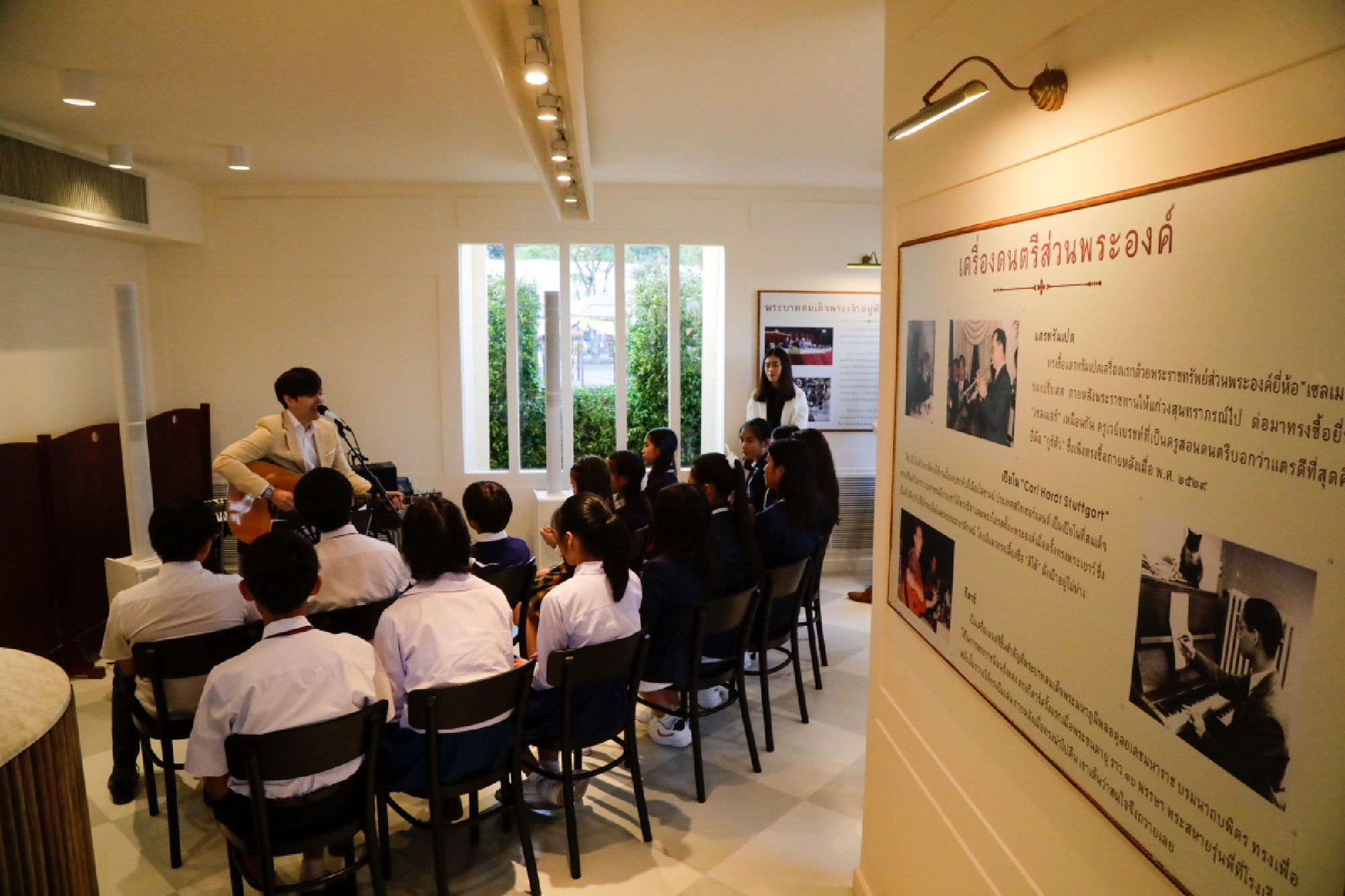 [Photo gallery] Father’s Day exhibition continue spreading goodness