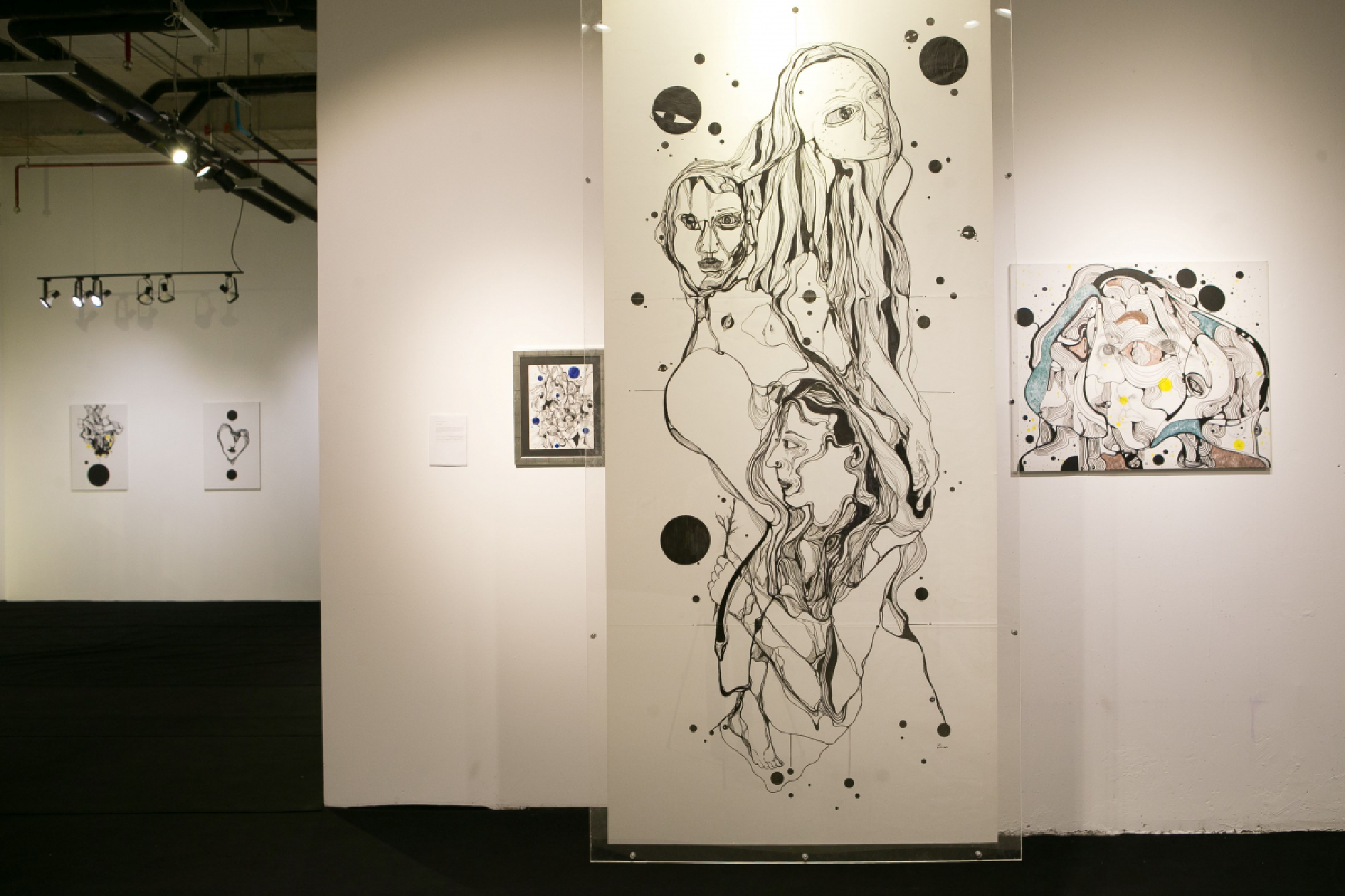 Works by Mai Intarakanchit