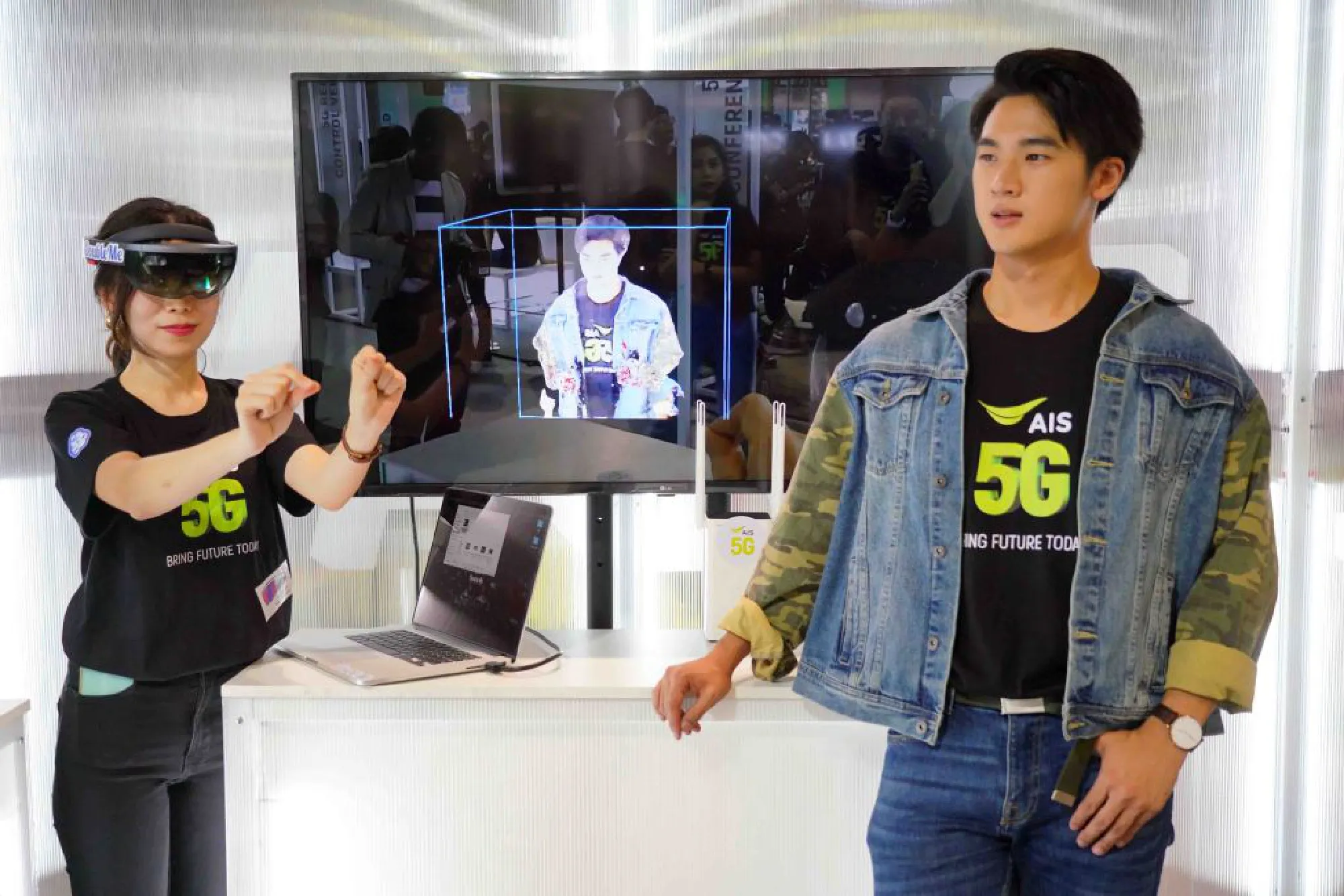 AIS offers insights into the future with 5G tech demonstration