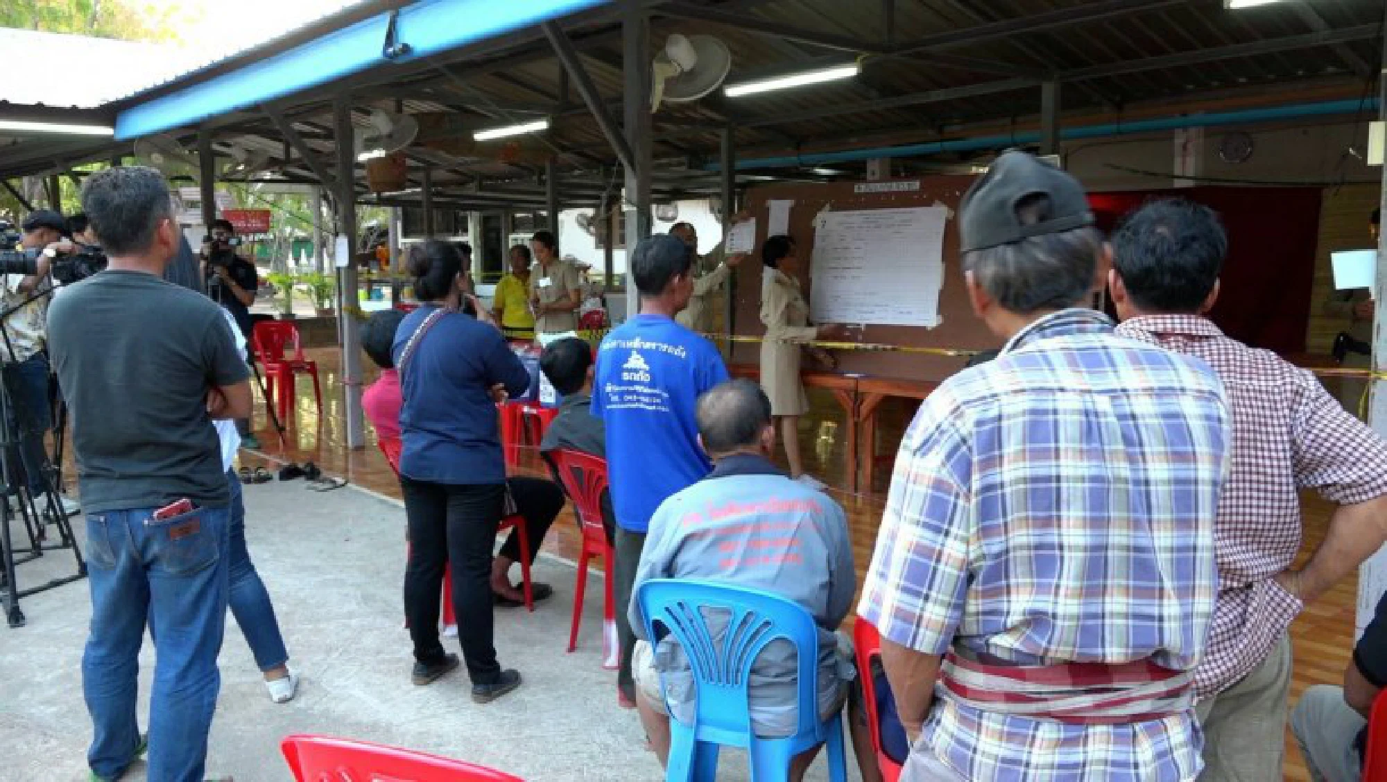 Somsak emerges victorious in Khon Kaen by-election