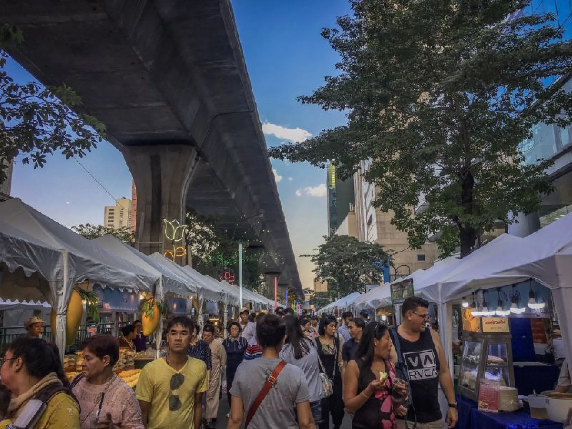 Walking Street@Silom, Bangkok