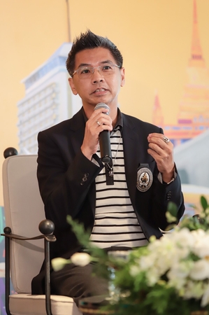 Dr Vasu Poshyanandana