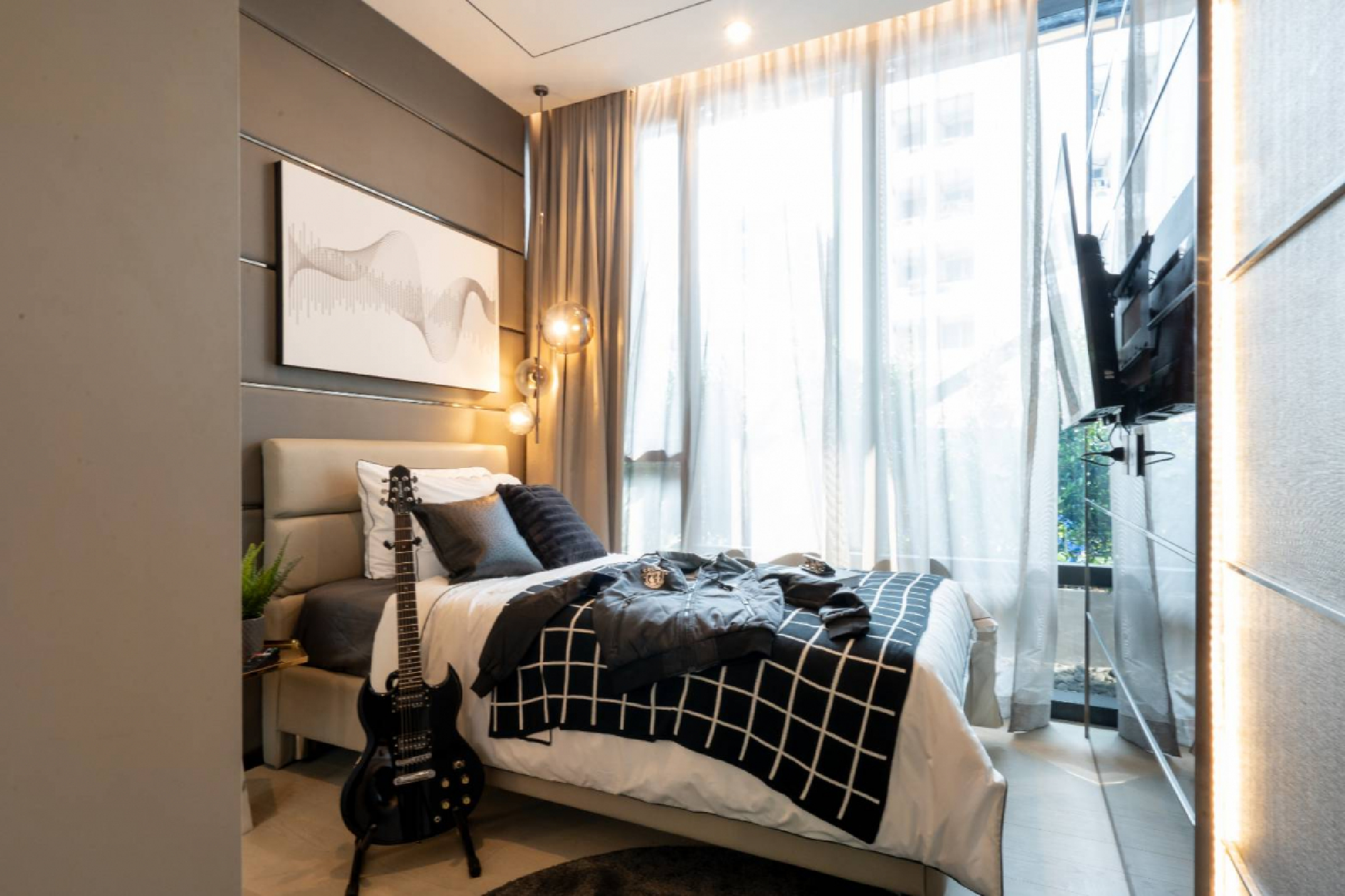 Singha Estate launches “The EXTRO Phayathai-Rangnam” condominium 