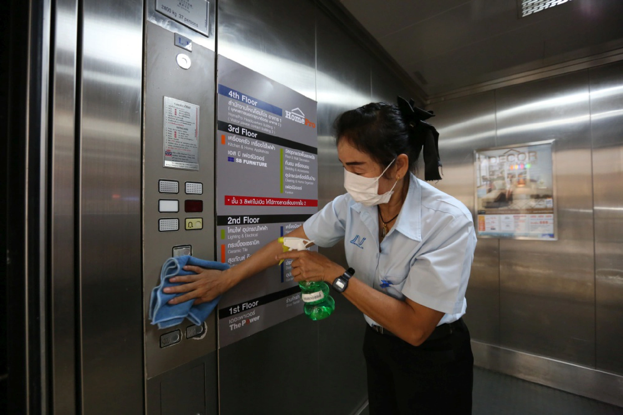 Retailers ramp up measures against coronavirus