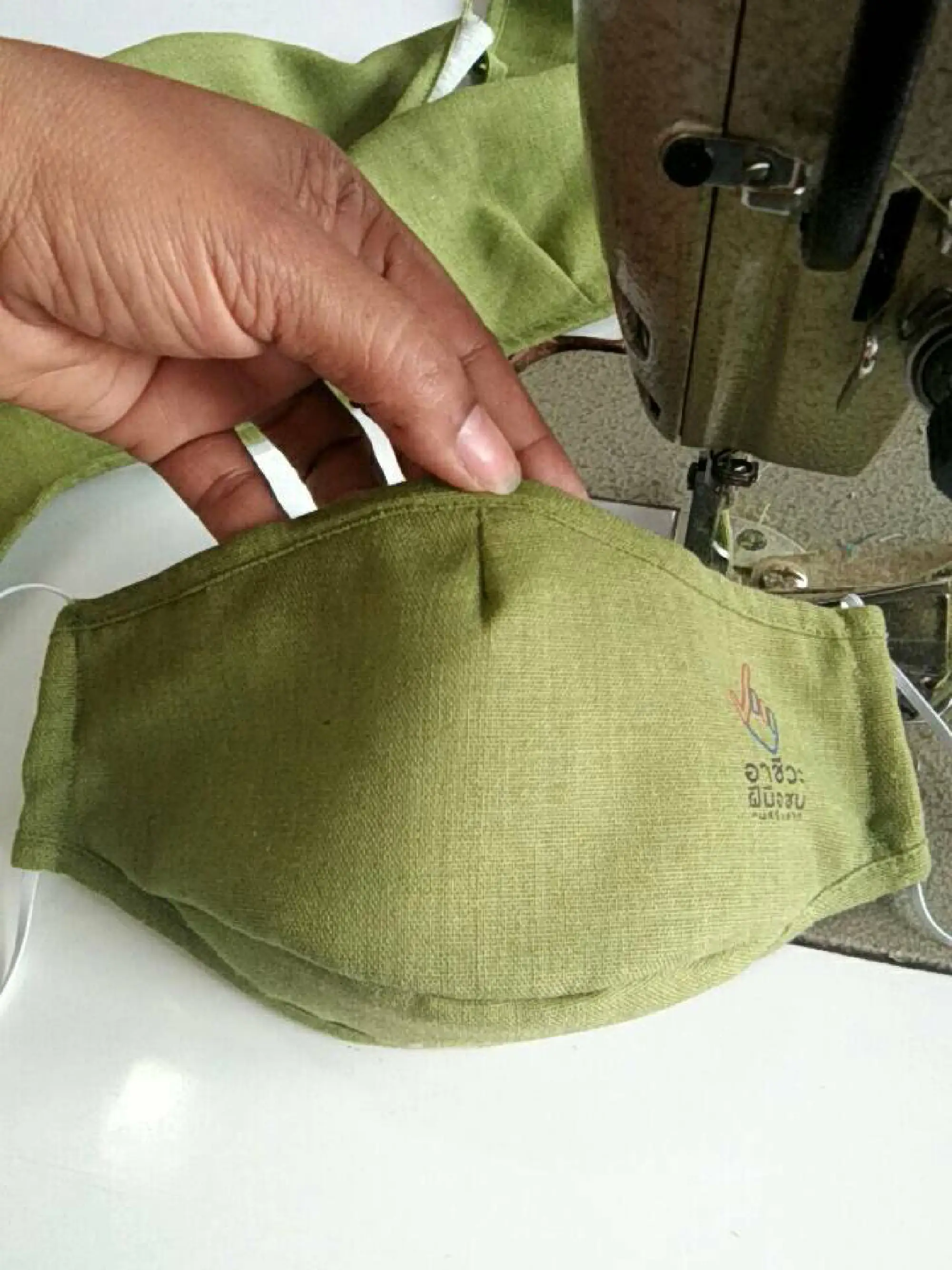 Vocational schools told to make 200,000 face masks for distribution in March