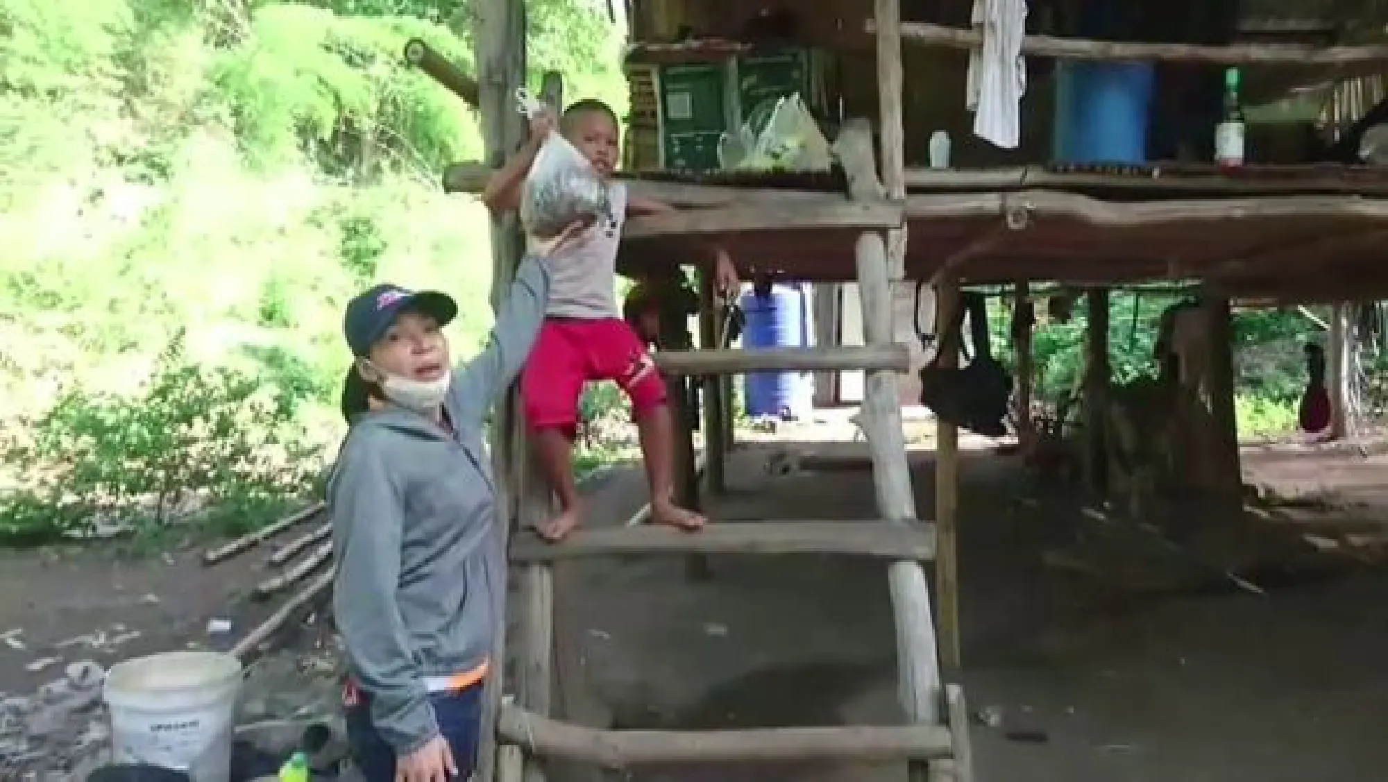 Petchabun teachers go the extra mile to help students