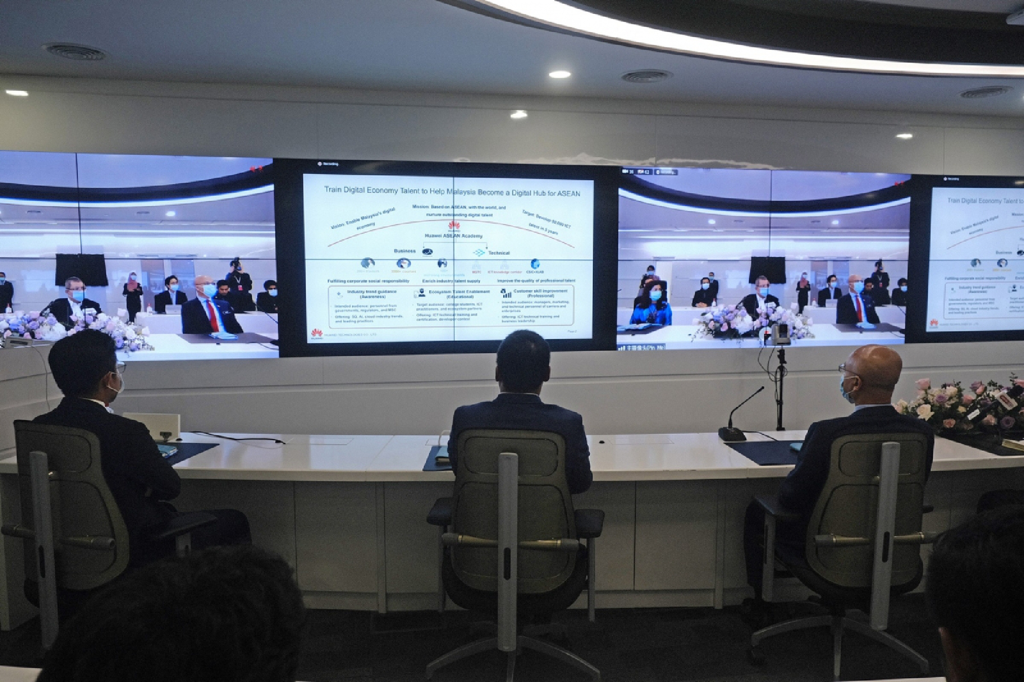 Huawei Launches ASEAN Academy to Empower Digital Talent and Nurture Digital Ecosystem