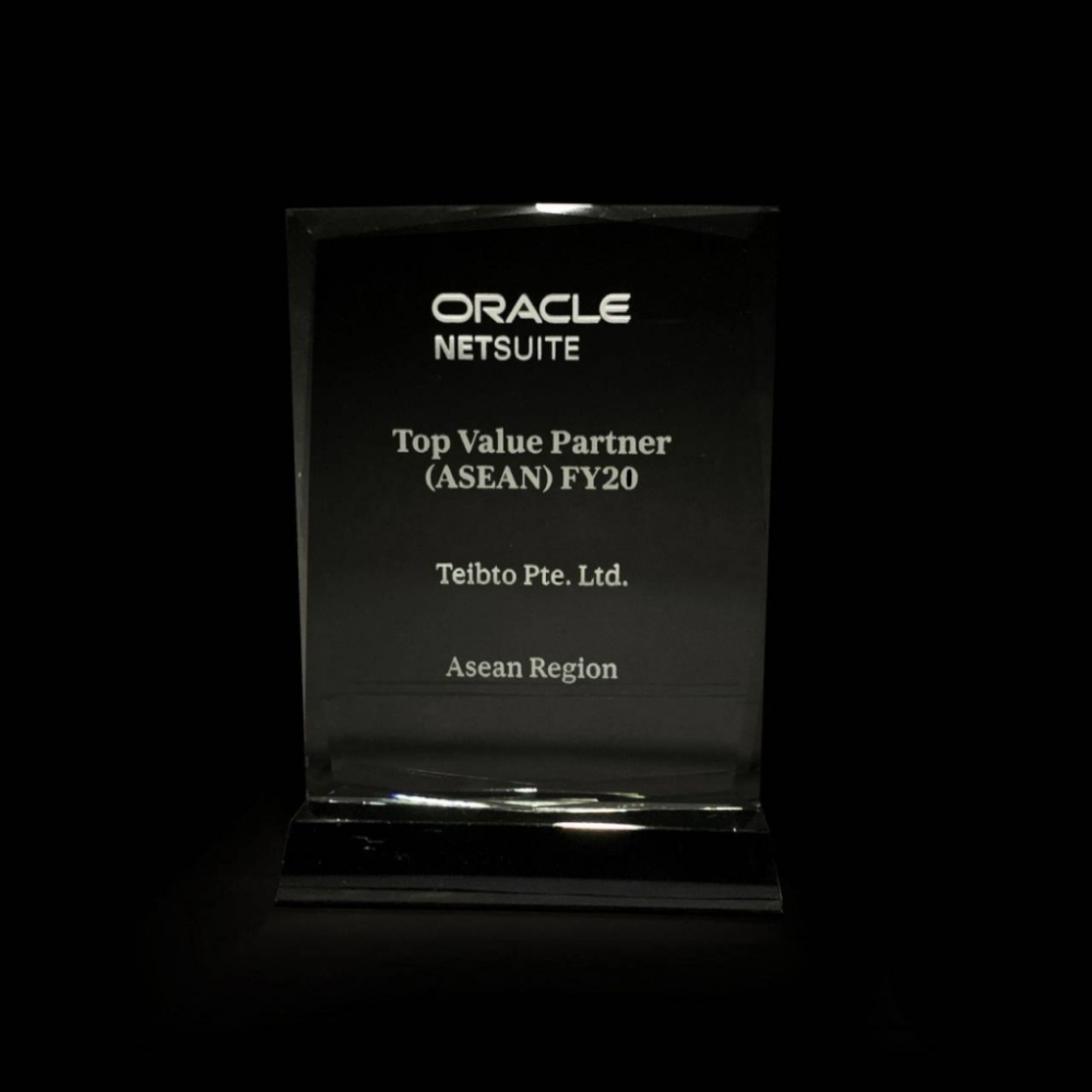 Teibto tiptoes to the top