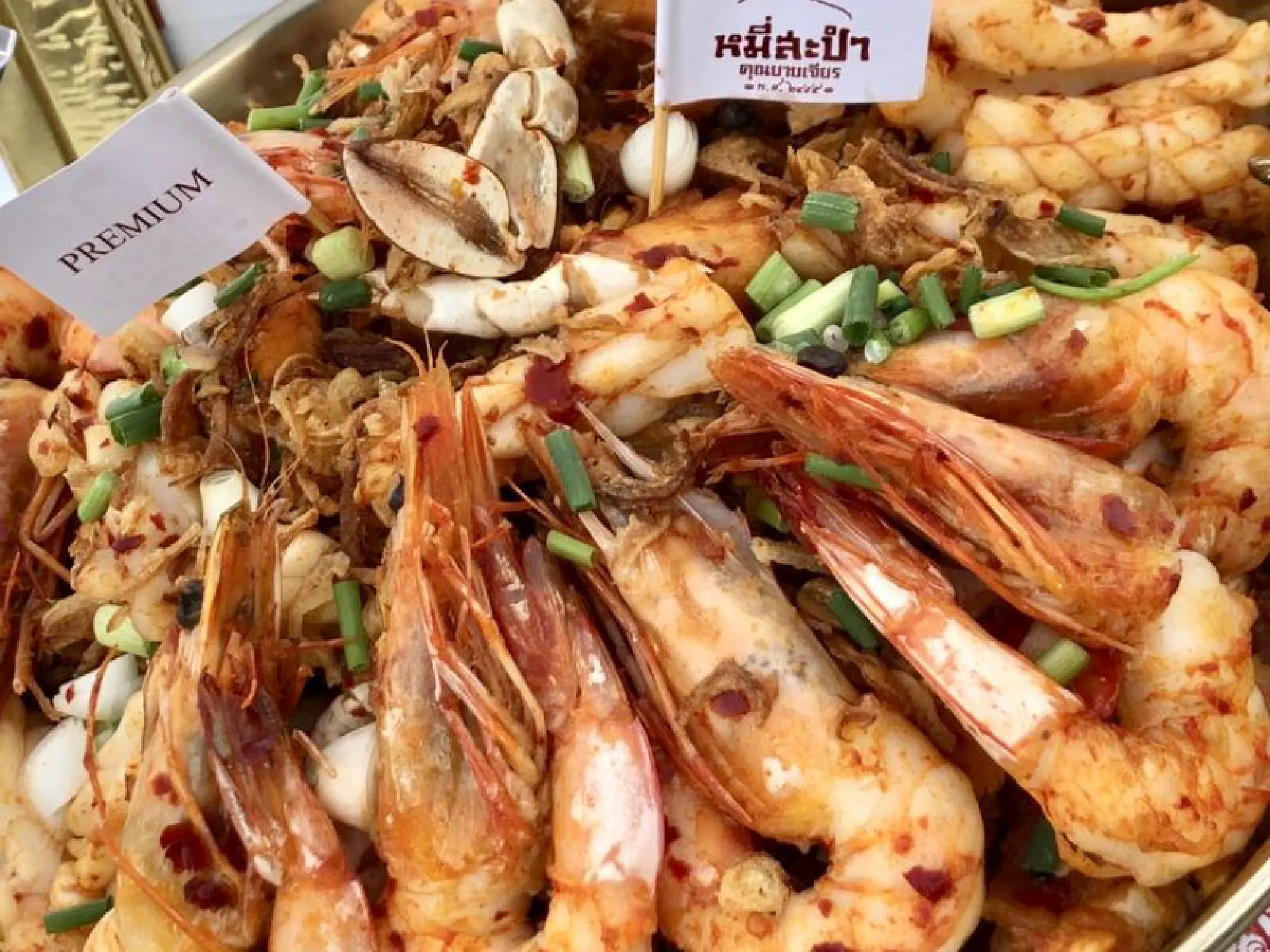 Phuket lures tourists with moving seafood feast