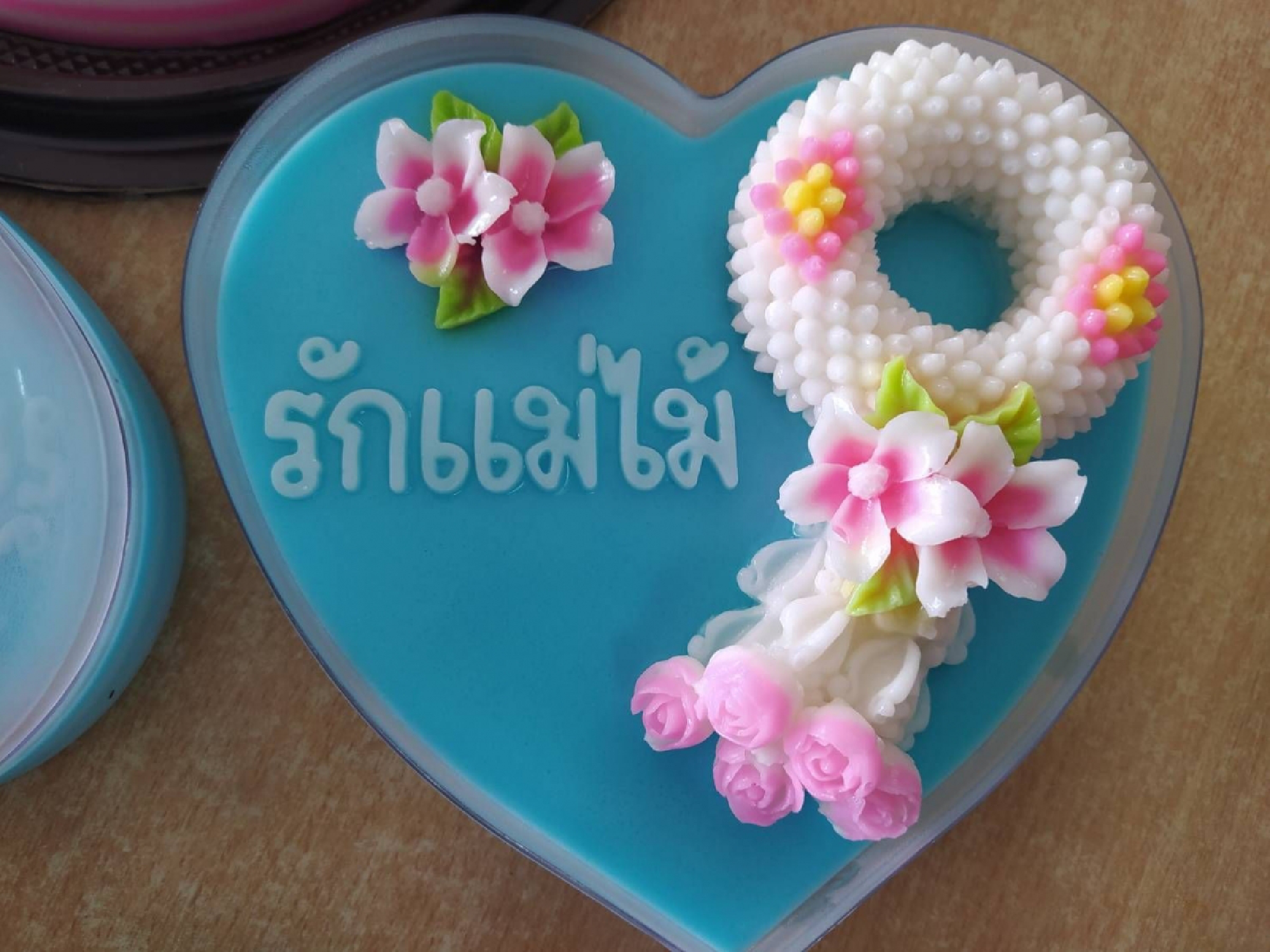 Edible treats for mums on Mother’s Day