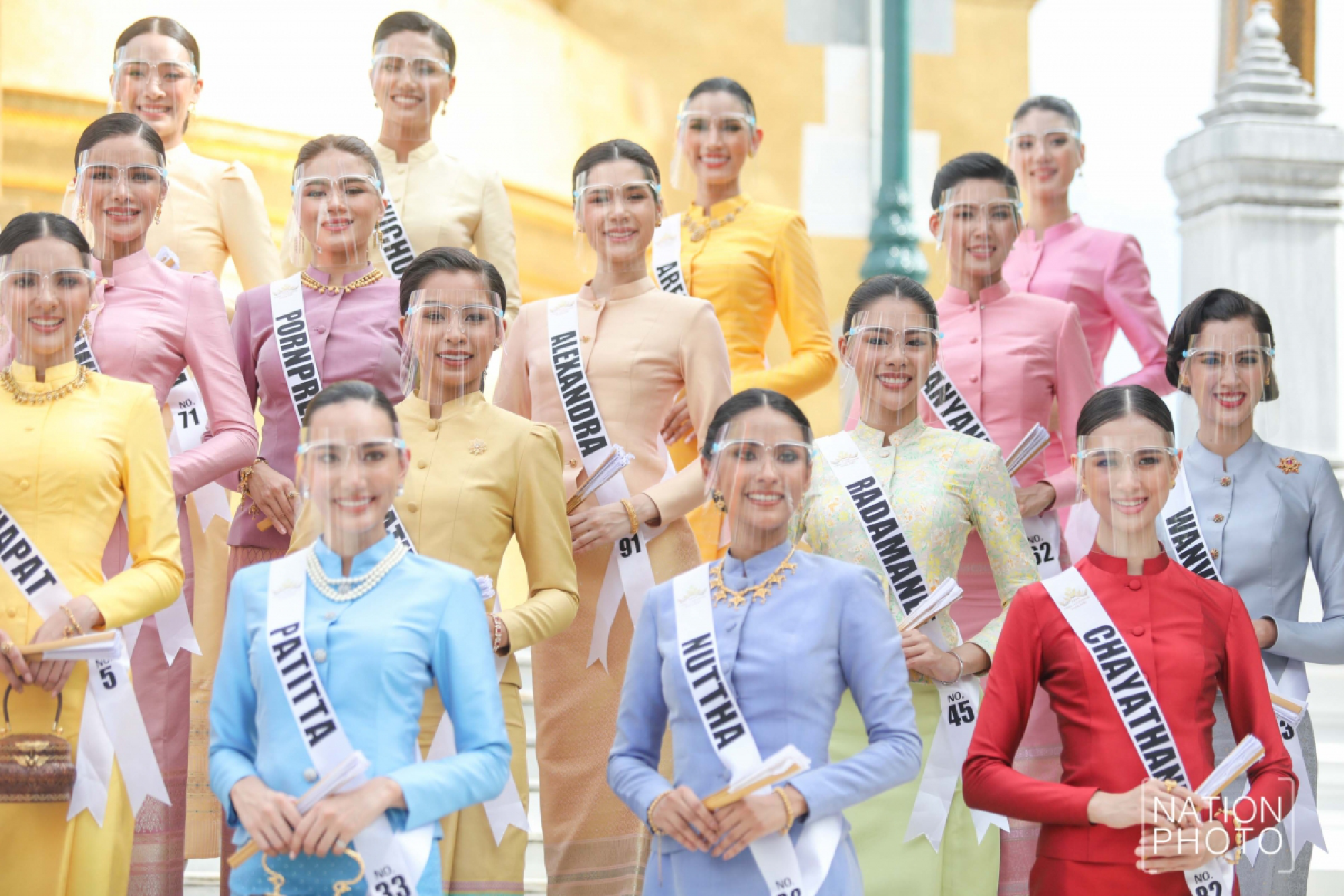 Miss Universe Thailand hopefuls pray for success