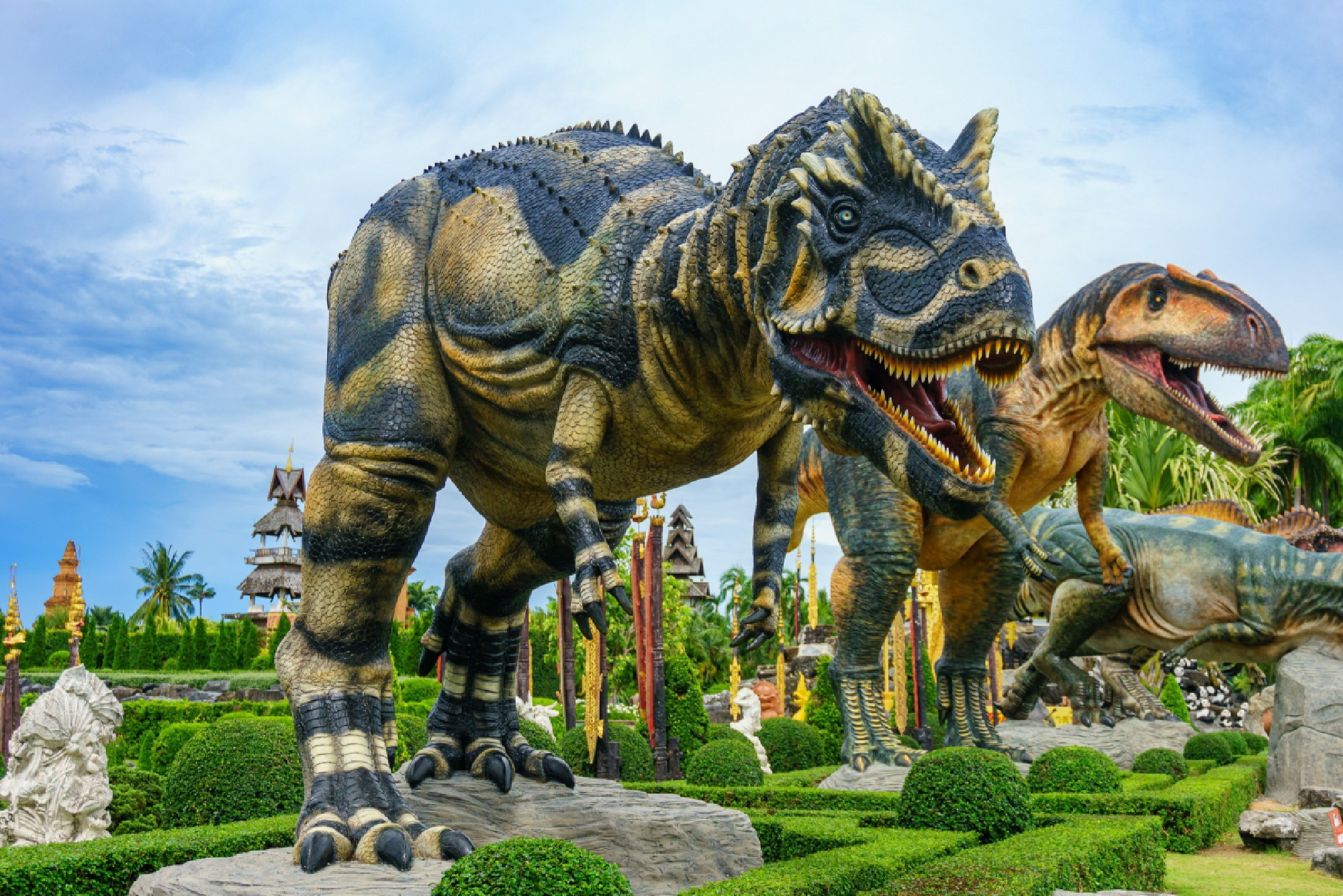 Nong Nooch gets six new dinosaur statues in bid to attract more visitors