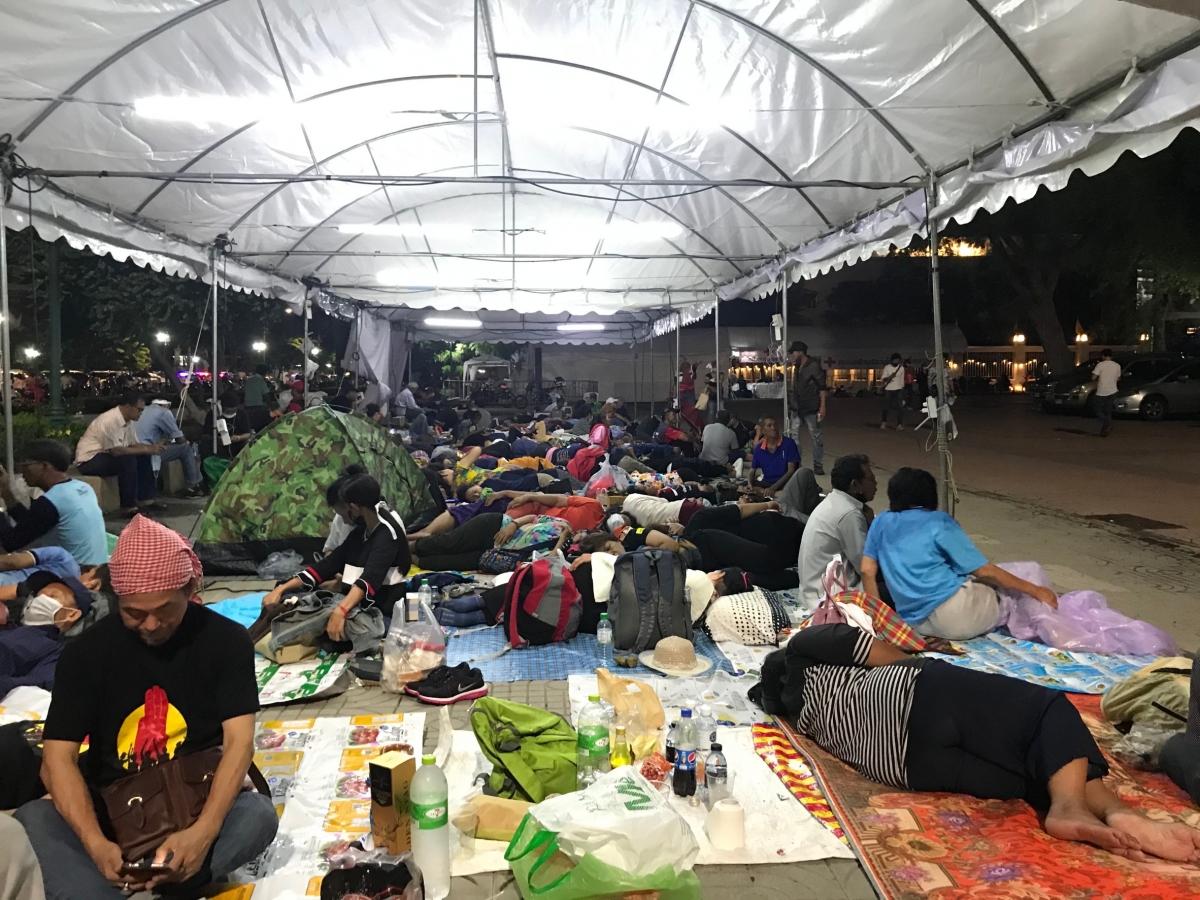  Elderly protesters sleep in tents at the rally site in Bangkok’s Sanam Luang on September 19.