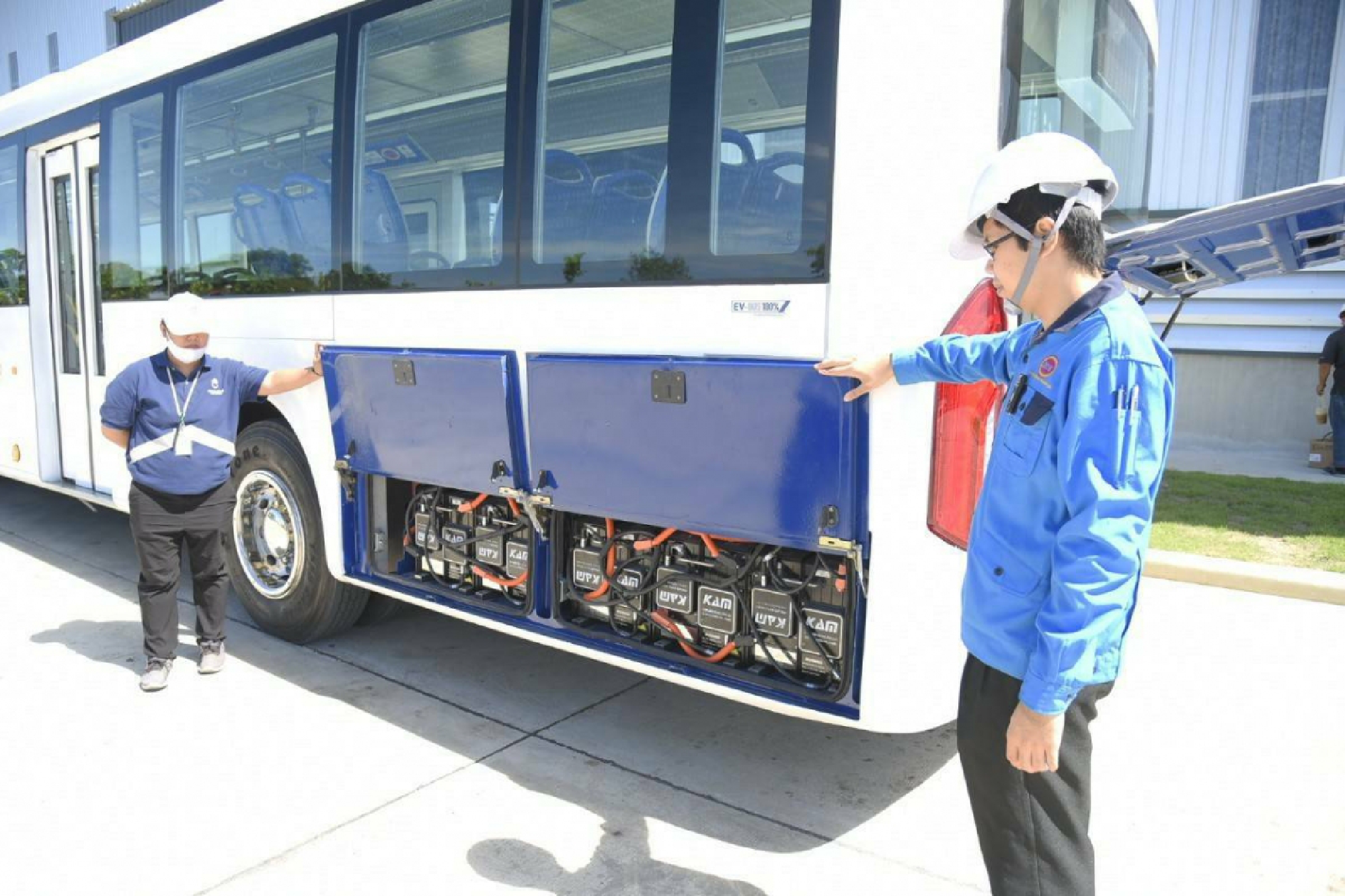 MEA conducts e-bus test run, in push for new era of electric vehicles