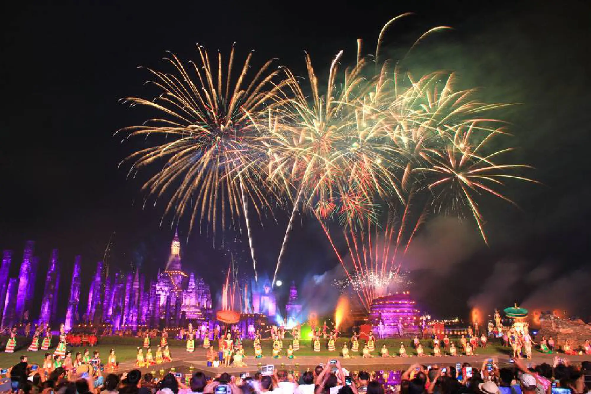 Colourful 10-day festivities to mark Loy Krathong at Sukhothai World Heritage Site