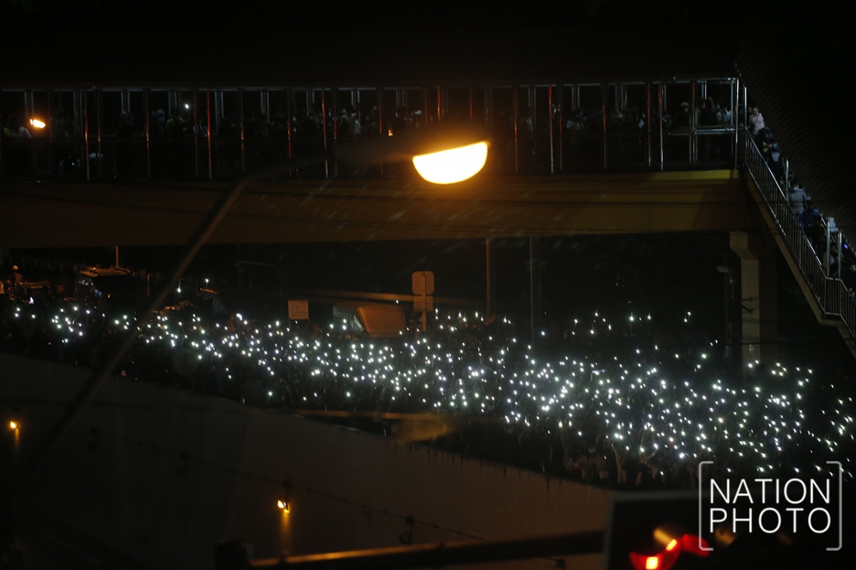 The Kaset Intersection rally ended peacefully at 7.15pm. Photo by Korbphuk Phromrekha
