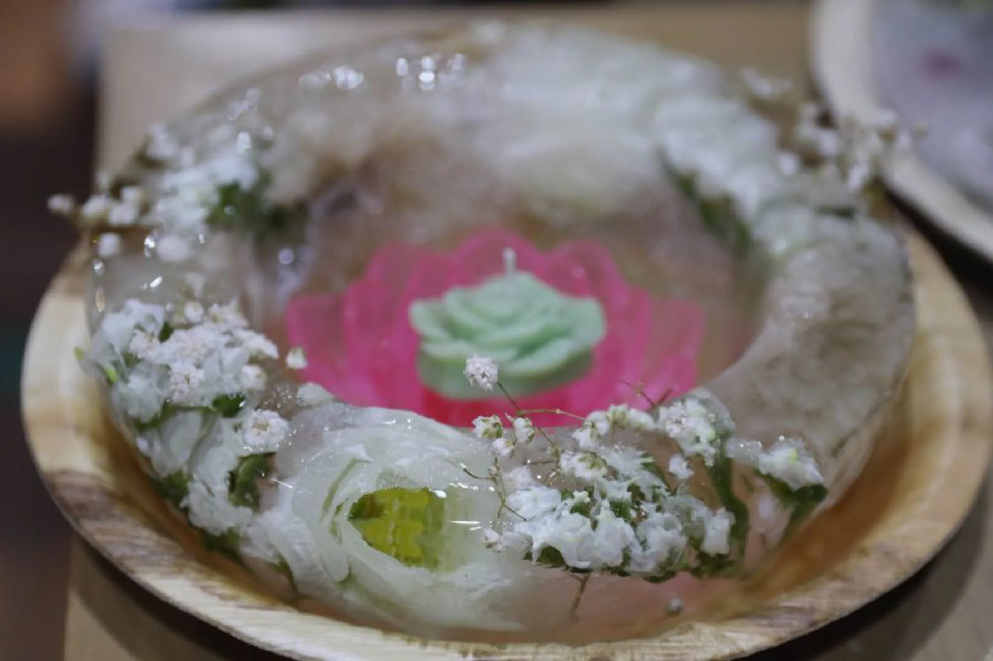 Iconsiam offers ice and environmentally friendly krathong