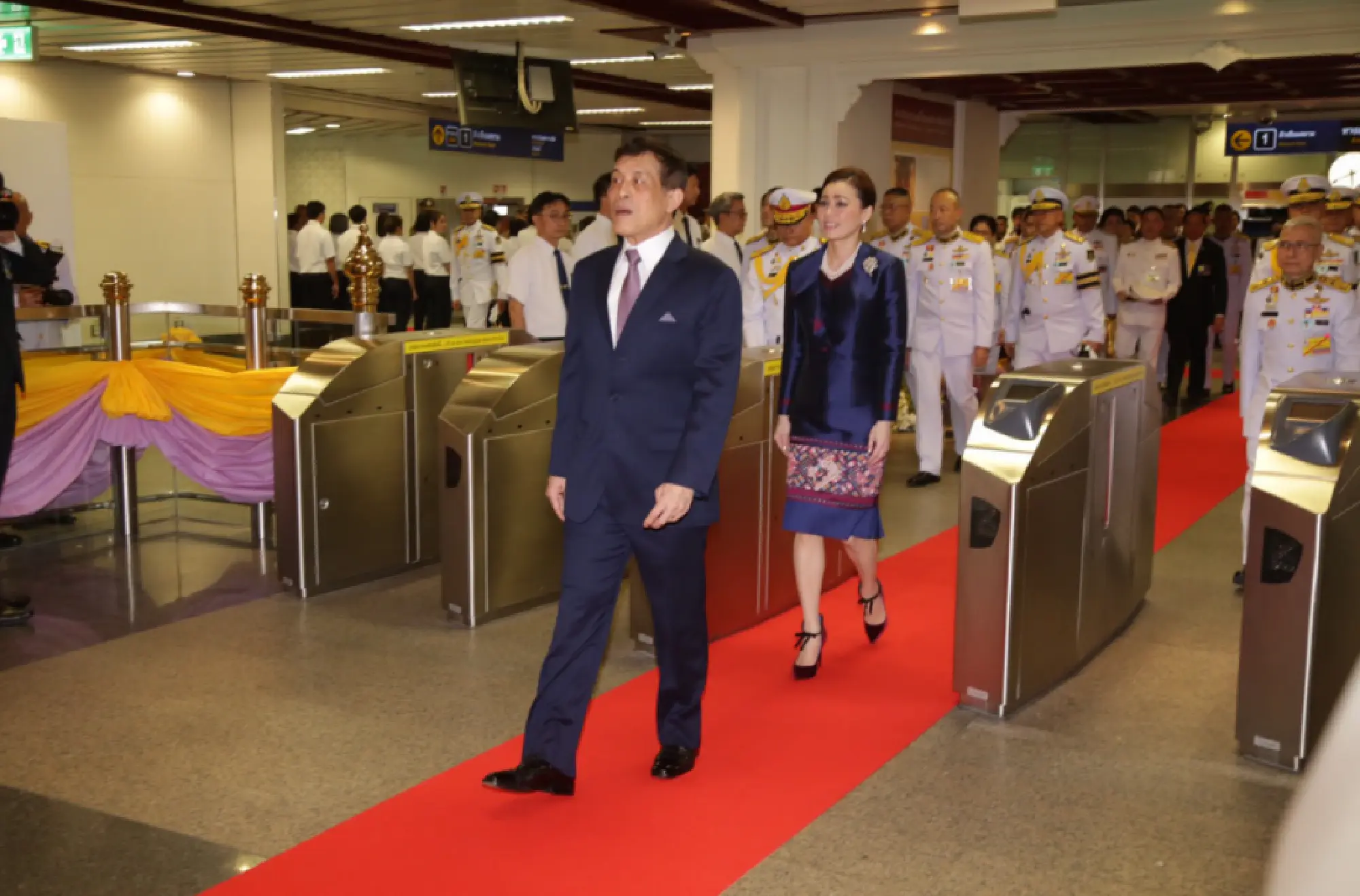 Their Majesties inaugurate MRT Blue Line extension