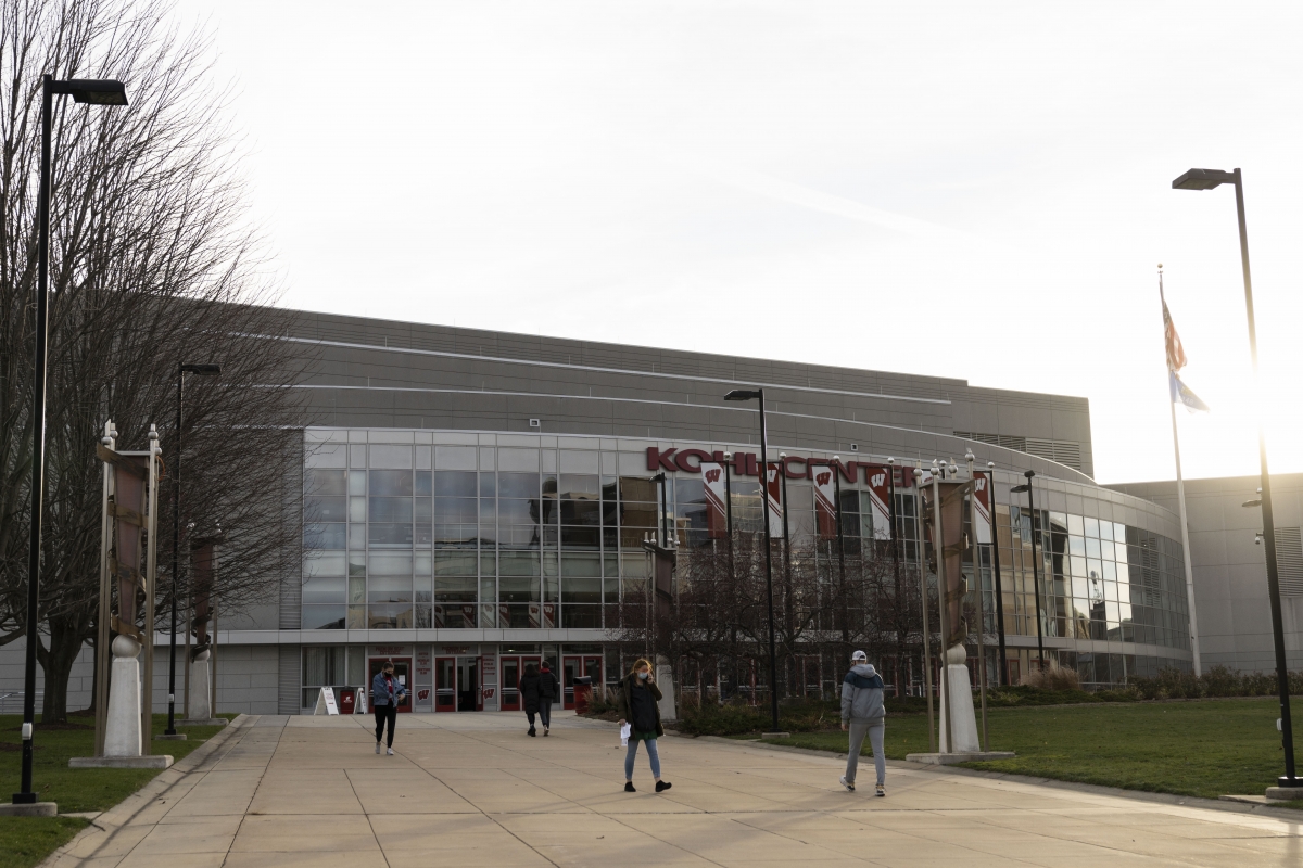 The Kohl Center offers coronavirus testing for University of Wisconsin students and employees. MUST CREDIT: Photo for The Washington Post by Lauren Justice