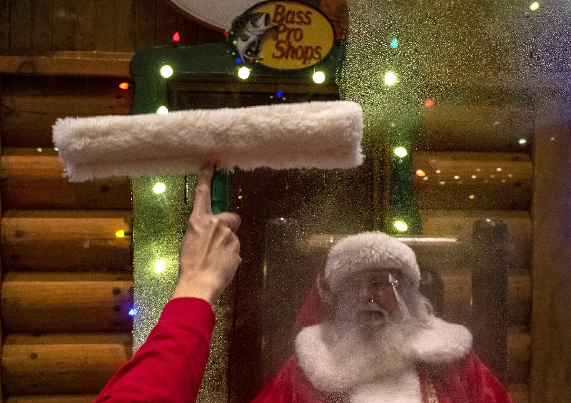 Bass Pro Shops Santa Paul Porter in Springfield, Mo. MUST CREDIT: Washington Post photo by Annaliese Nurnberg.