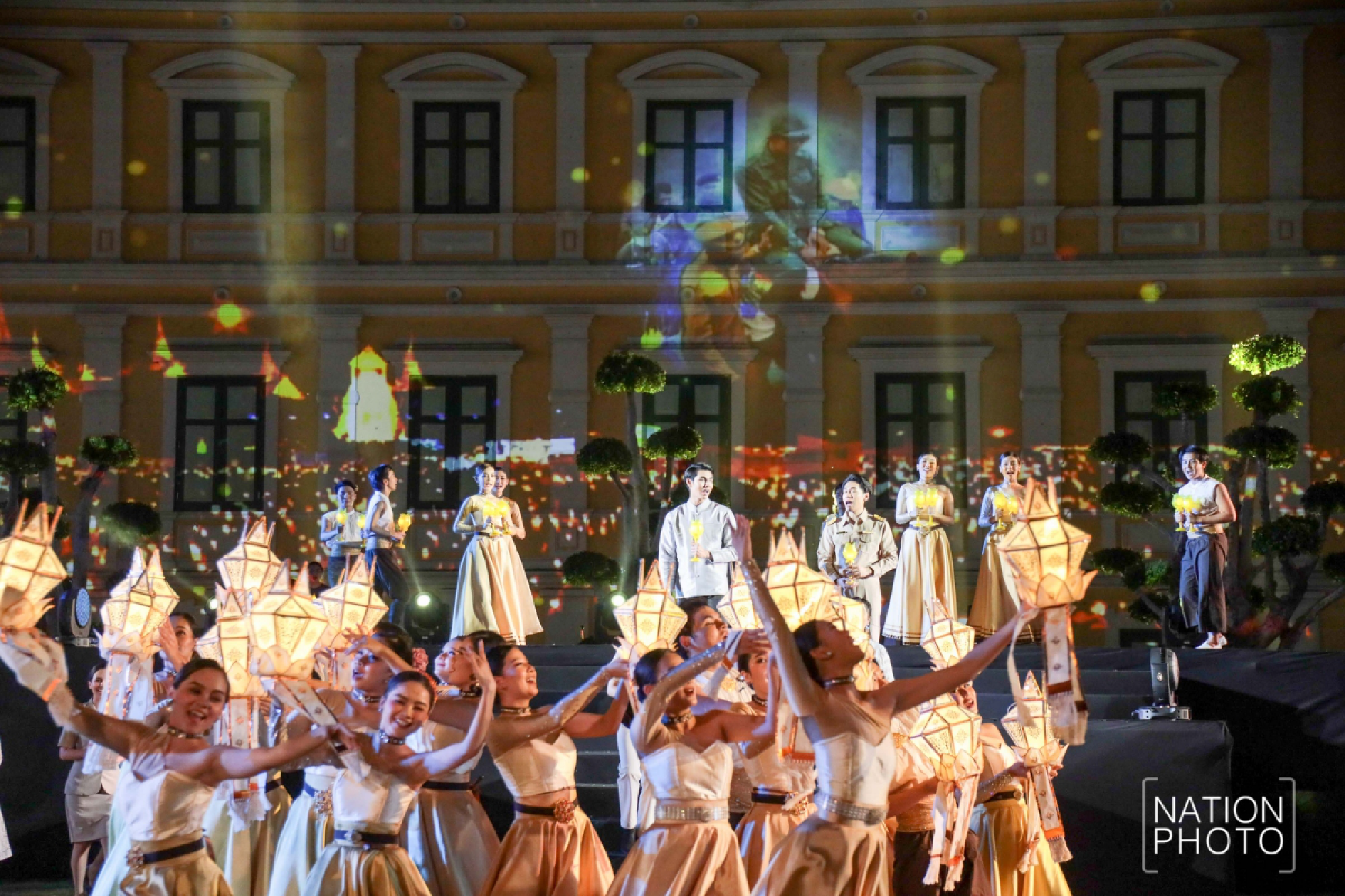 Govt organises outdoor performances in memory of beloved monarch