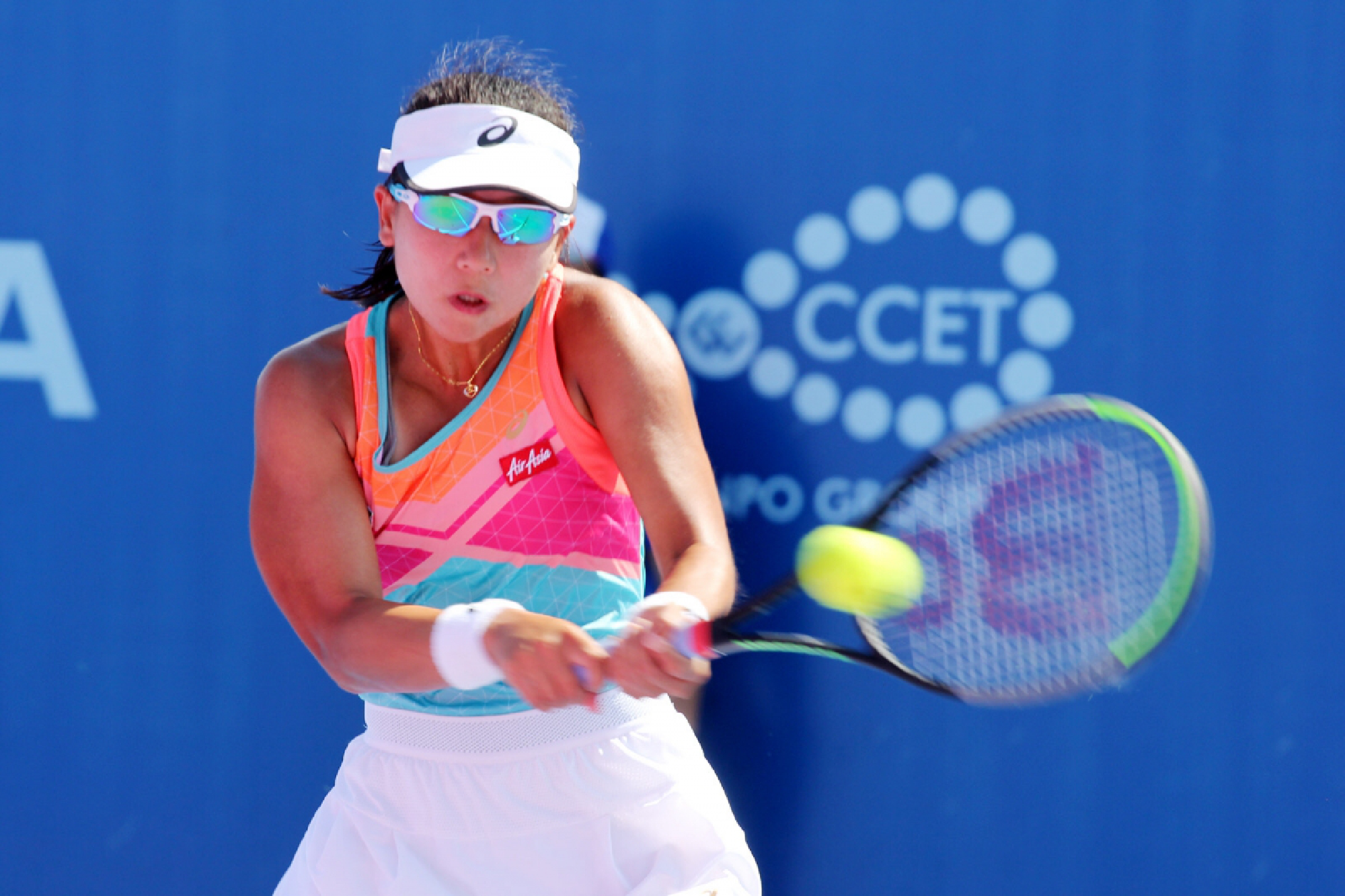 Teen Thasaporn rises above personal tragedy to win title for late dad