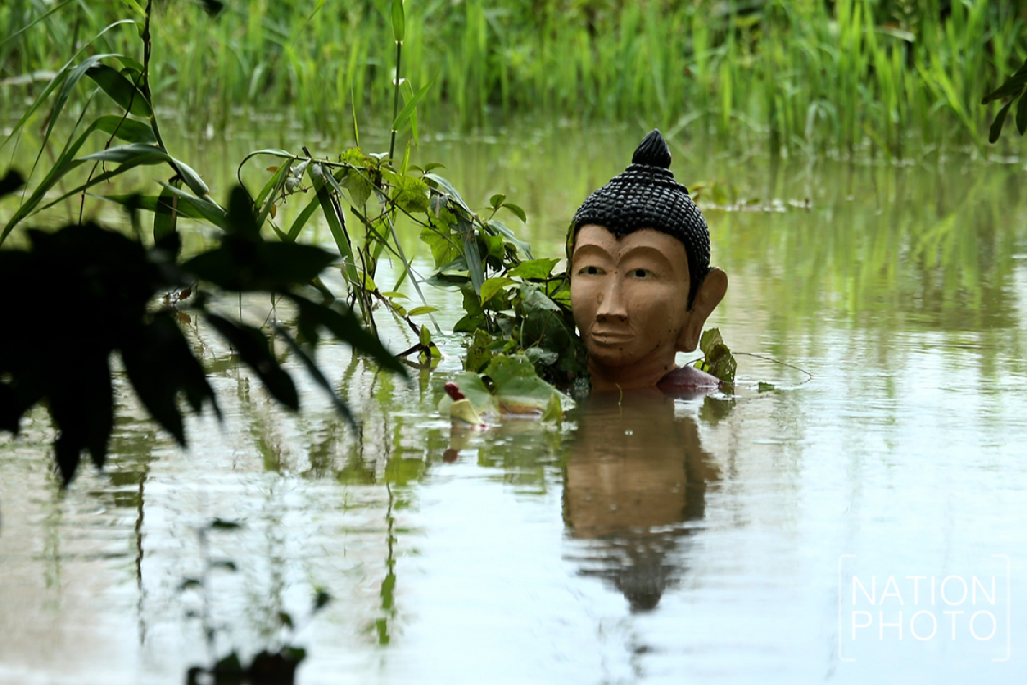 Military forced to move Pattani command centre as floods swamp temple