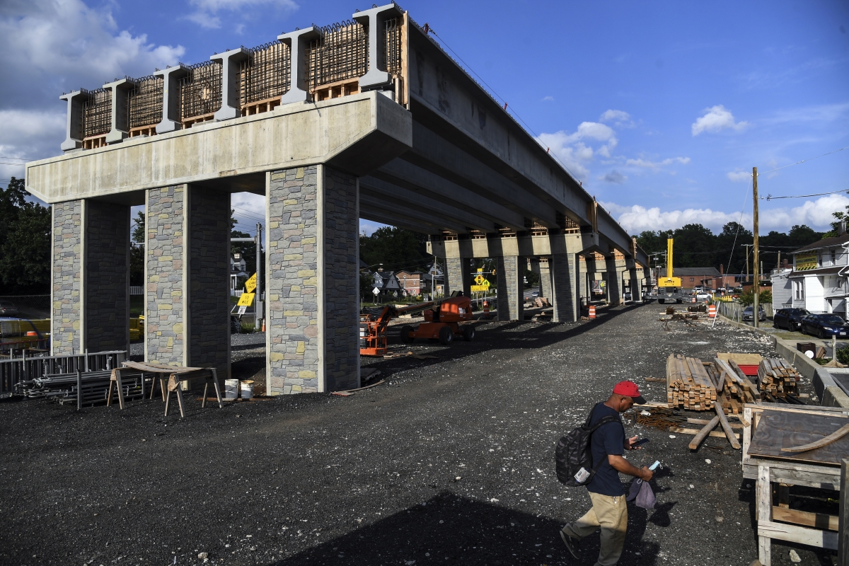 A Purple Line overpass in Riverdale Park, Md., near Kenilworth Ave. and Route 410 sits unfinished on June 10, 2020. MUST CREDIT: Washington Post photo by Toni L. Sandys.