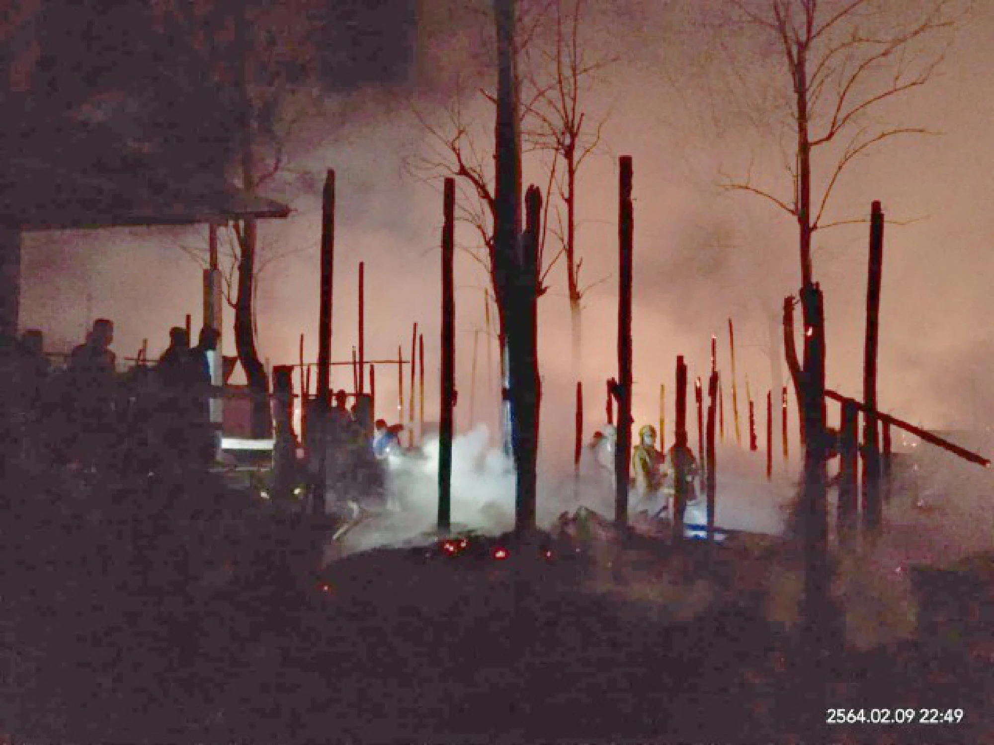 Over 50 refugee shelters go up in flames as fire ravages Tak’s Mae La camp