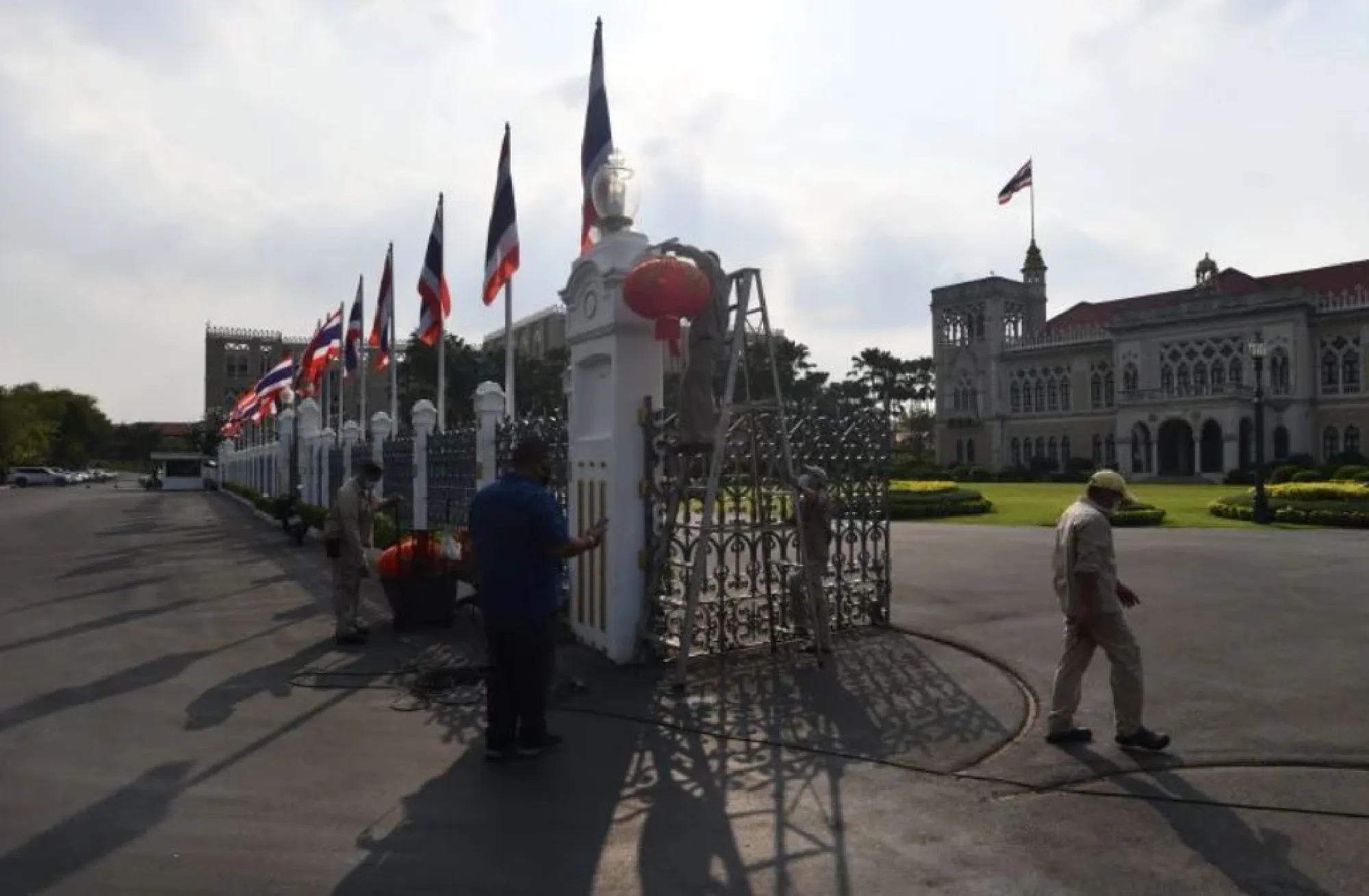 Government House dressed up for the Ox