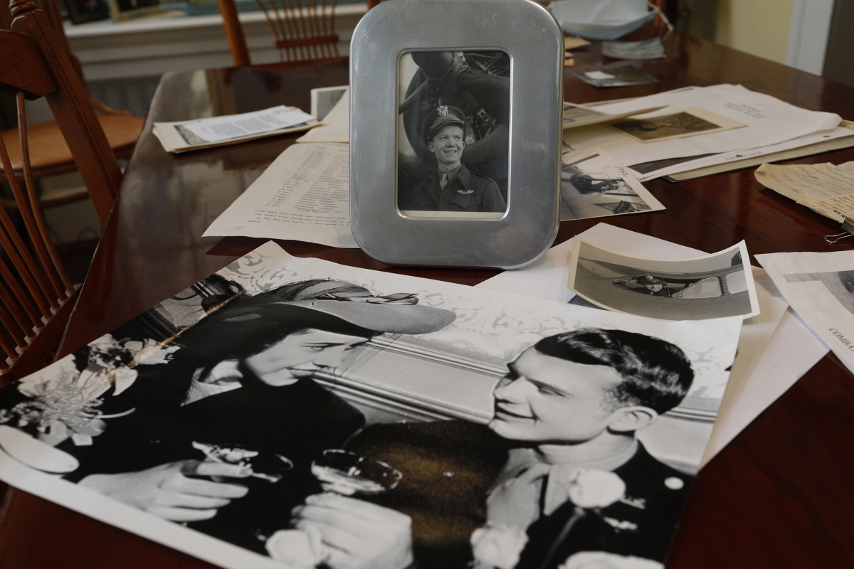 Raymond and Patricia Brim married on Dec. 7, 1942, at St. Mark's Cathedral in Salt Lake City. To do so, he went AWOL from his base in Cheyenne, Wyo., for 48 hours. His crew covered for him. MUST CREDIT: Photo for The Washington Post by Robb Hill