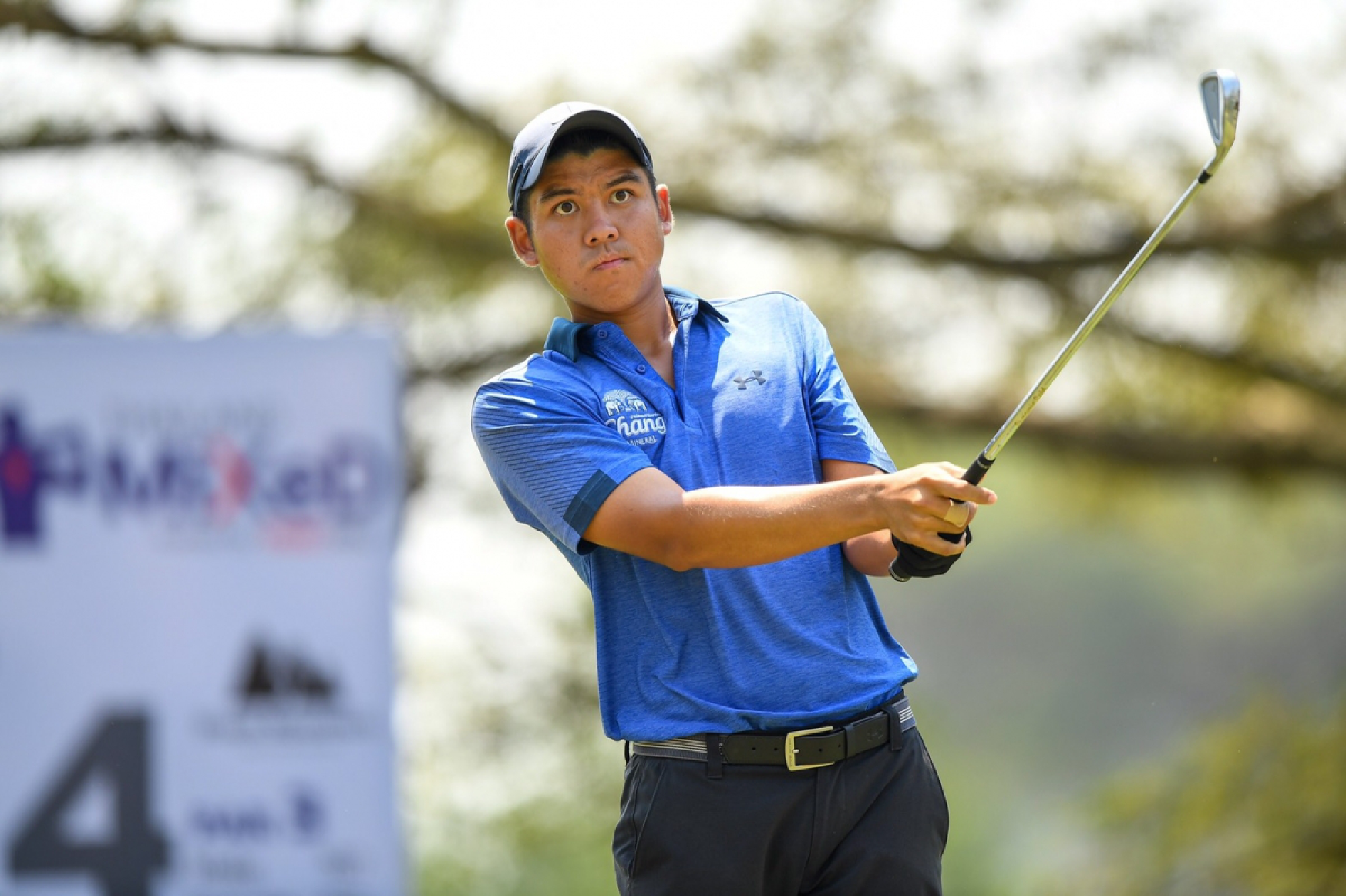 12 qualifiers add spice to first guys-vs-gals pro golf tournament