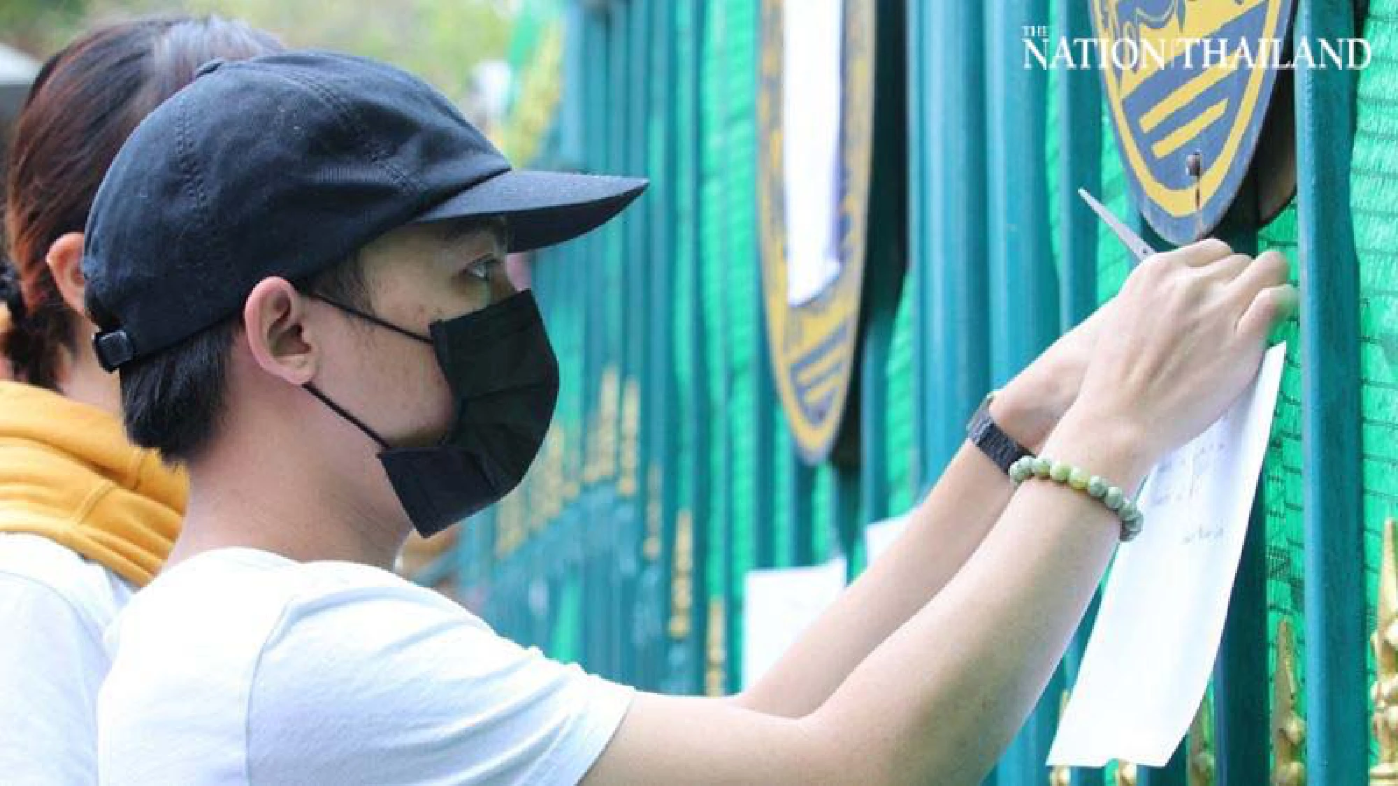 Activists hold prison protest to support lese majeste detainees